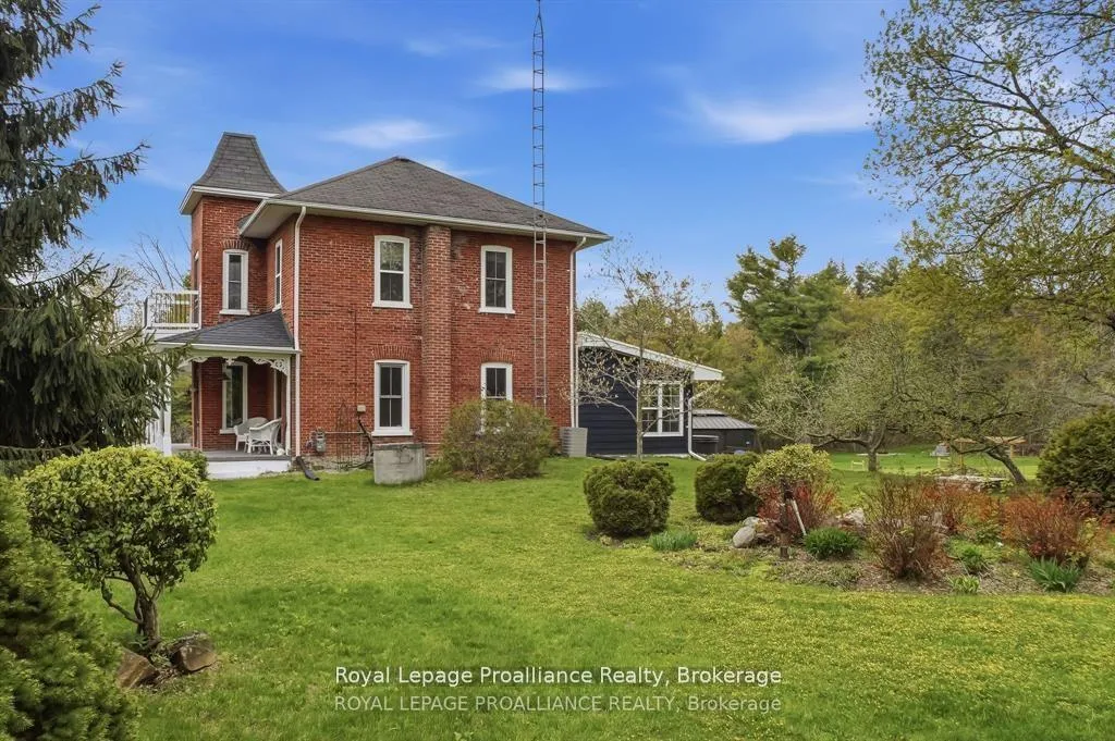 Photo 7 of 16366 Highway 2 Road, Quinte West, Murray Ward — HOMEH