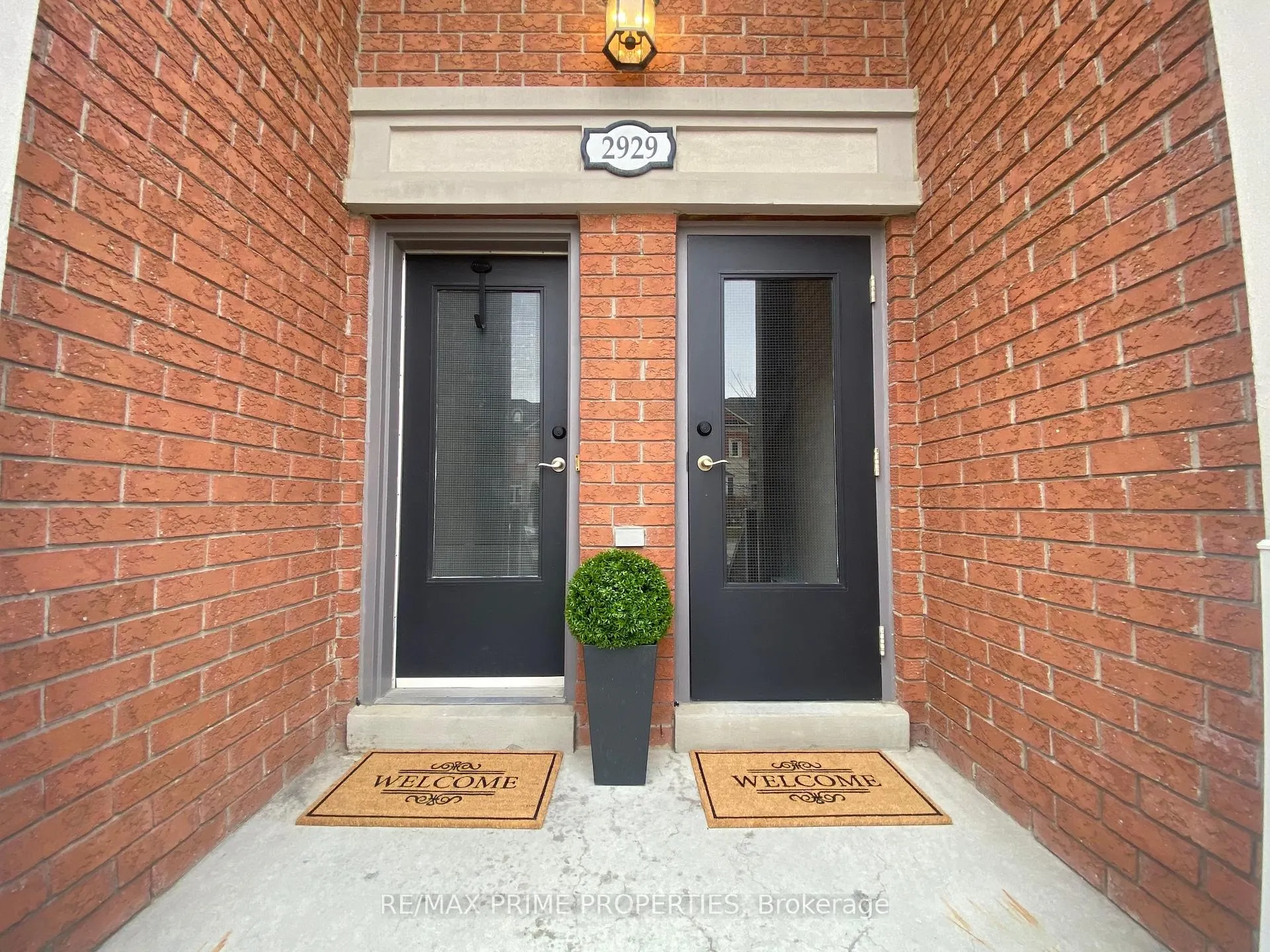 Photo 3 of Unit Main, 2929 Bur Oak Avenue, Markham, Cornell — HOMEH