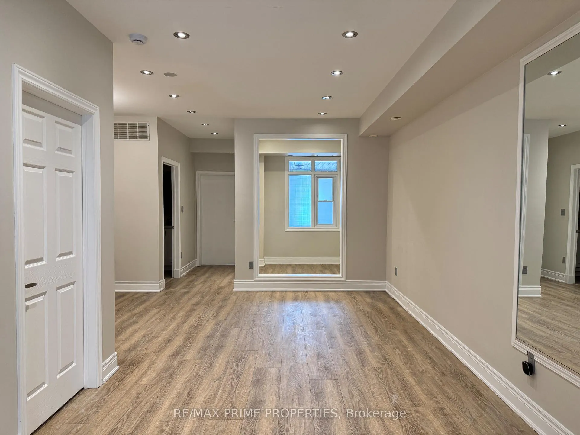 Photo 19 of Unit Main, 2929 Bur Oak Avenue, Markham, Cornell — HOMEH