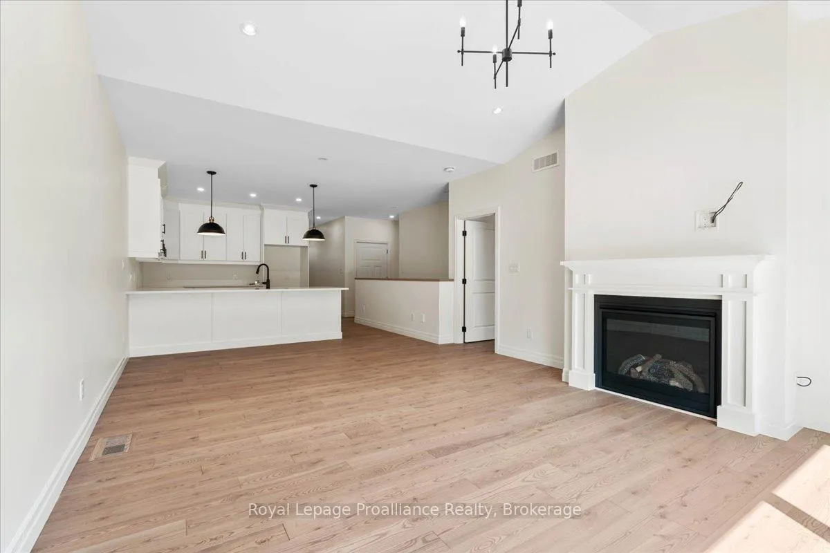 Photo 23 of 163 Pomeroy Avenue, Tweed, Tweed (Village) — HOMEH