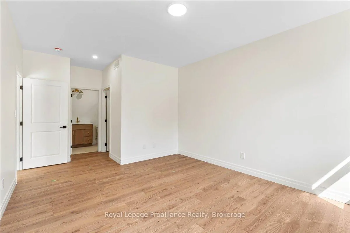 Photo 27 of 163 Pomeroy Avenue, Tweed, Tweed (Village) — HOMEH