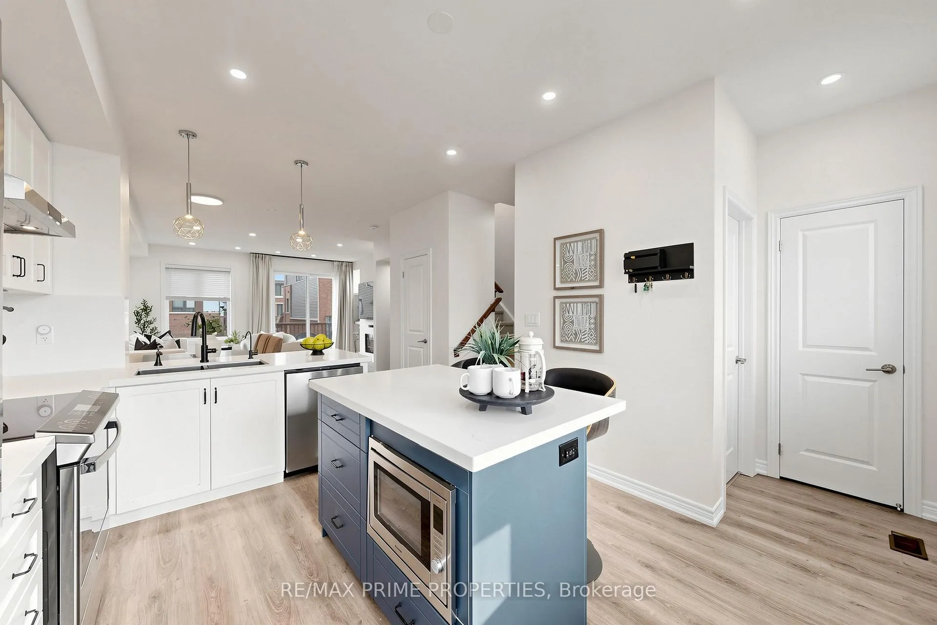 Photo 13 of Unit 127, 1890 Rymal Road E, Hamilton, Rural Glanbrook — HOMEH