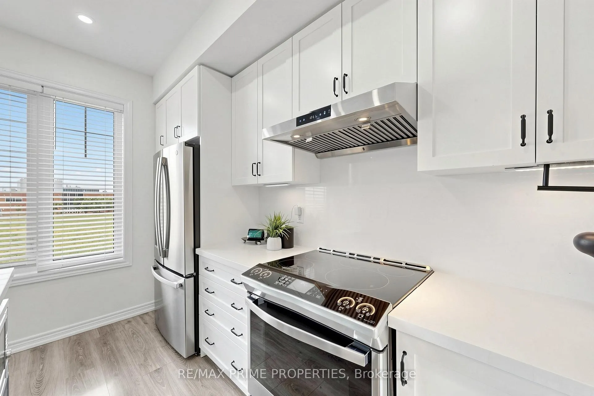 Photo 14 of Unit 127, 1890 Rymal Road E, Hamilton, Rural Glanbrook — HOMEH