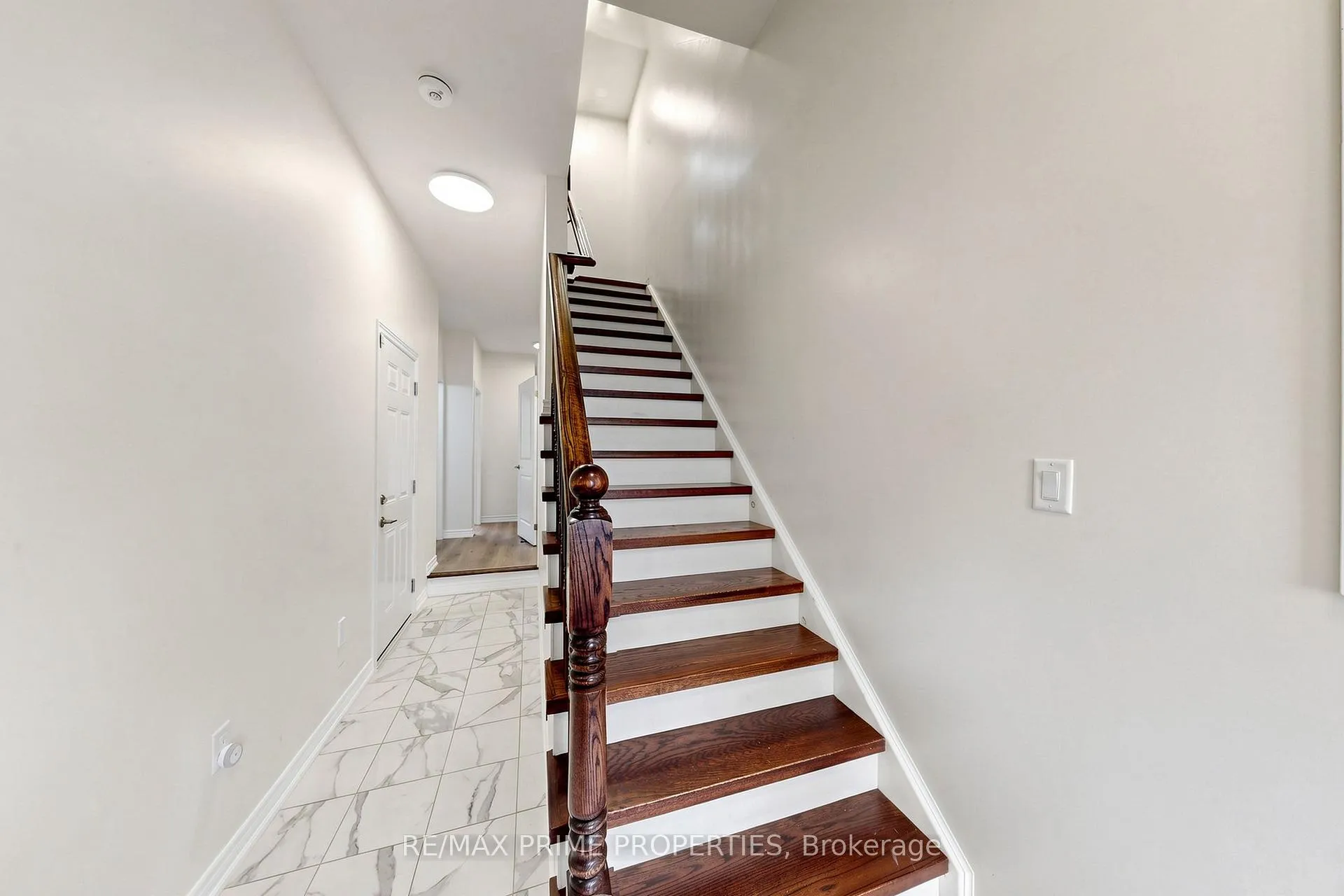 Photo 31 of Unit 127, 1890 Rymal Road E, Hamilton, Rural Glanbrook — HOMEH