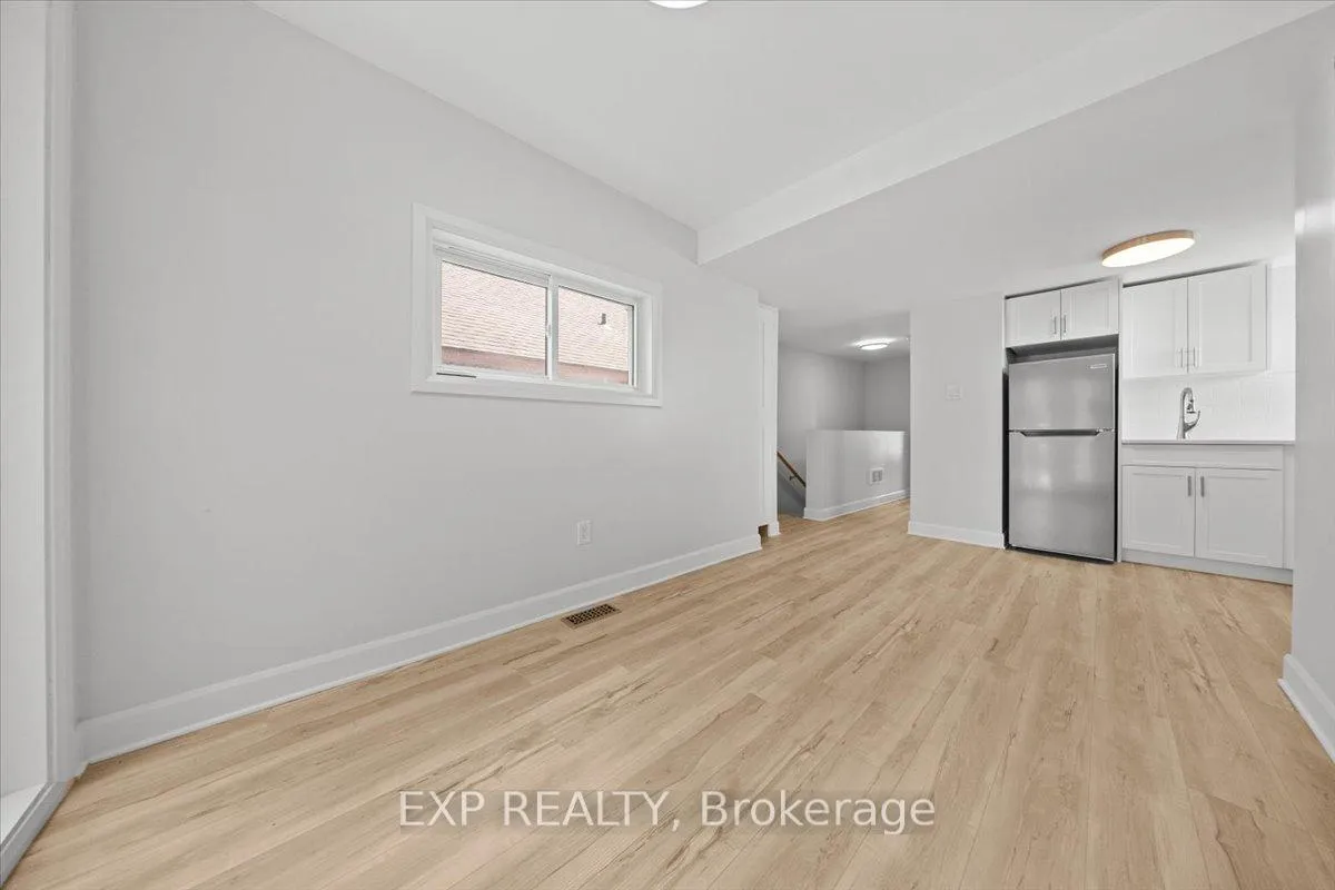 Photo 7 of Unit 2, 183 Britannia Road, Ottawa, Britannia — HOMEH