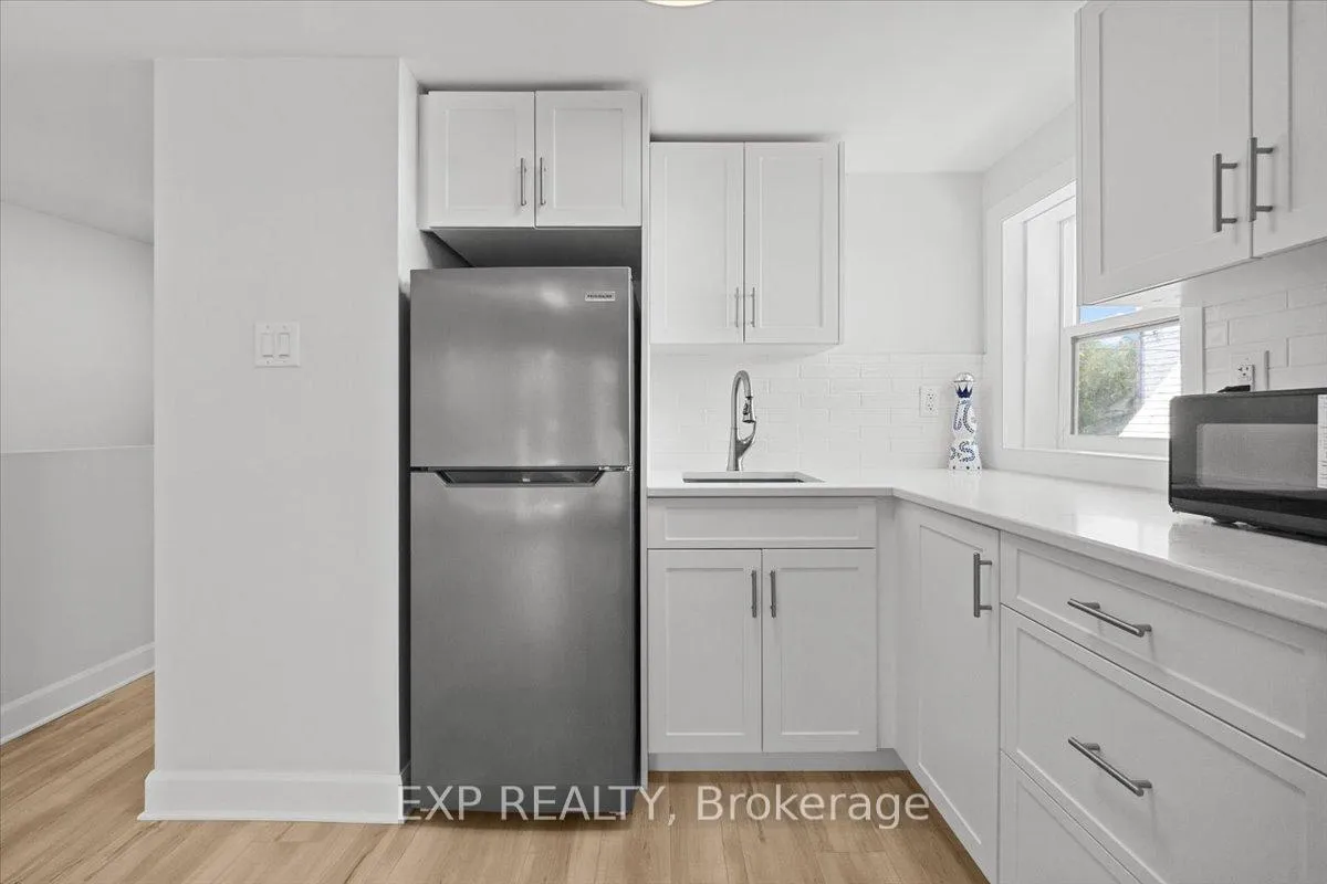 Photo 11 of Unit 2, 183 Britannia Road, Ottawa, Britannia — HOMEH