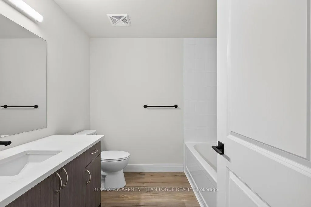 Photo 16 of Unit 507, 6415 Regional Road 25, Milton, Coates — HOMEH