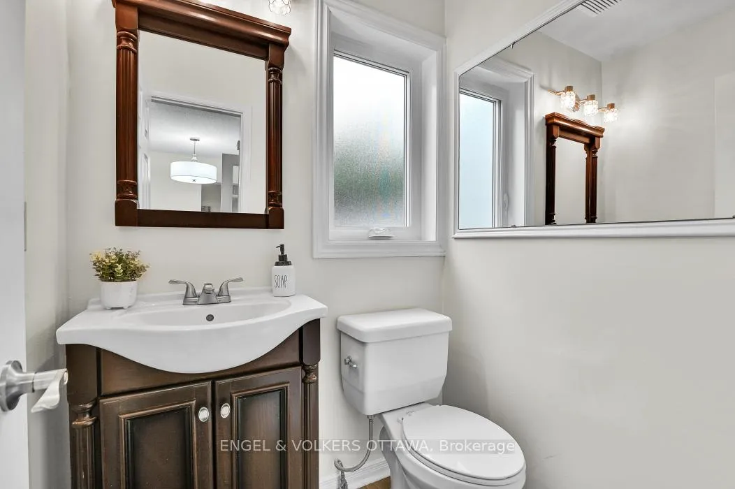 Photo 15 of 3557 Trappers Road, Ottawa, Emerald Woods/Sawmill Creek — HOMEH