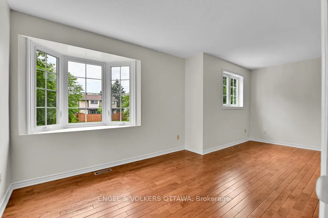 Photo 18 of 3557 Trappers Road, Ottawa, Emerald Woods/Sawmill Creek — HOMEH