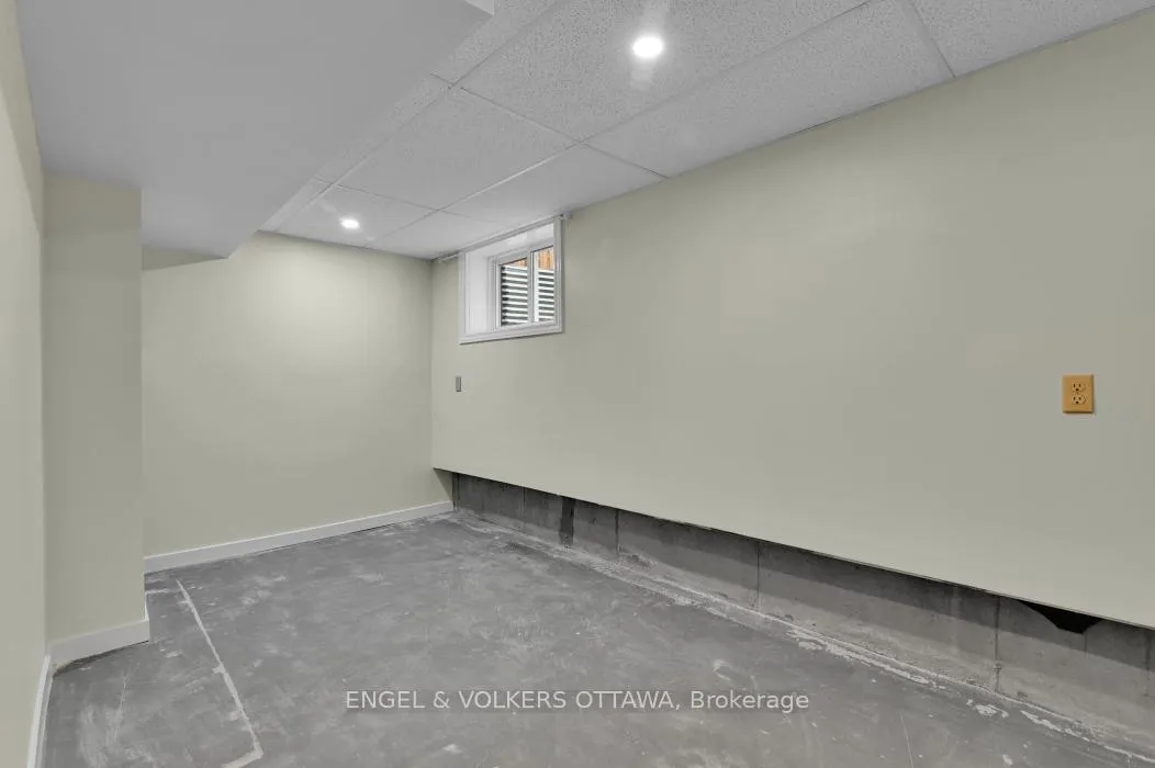 Photo 30 of 3557 Trappers Road, Ottawa, Emerald Woods/Sawmill Creek — HOMEH