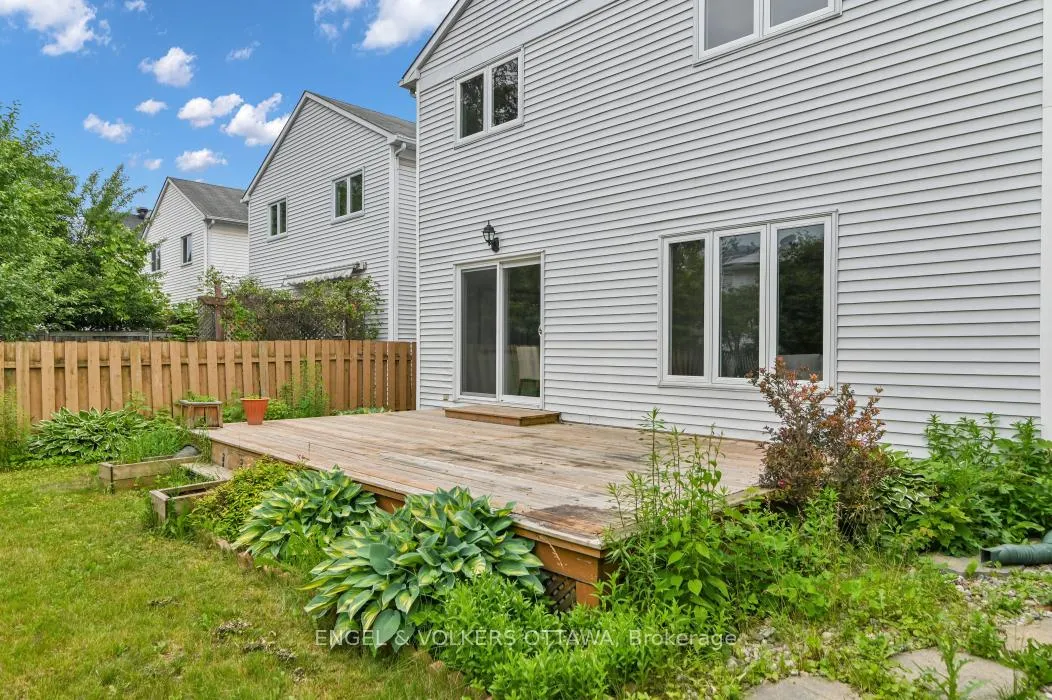 Photo 31 of 3557 Trappers Road, Ottawa, Emerald Woods/Sawmill Creek — HOMEH