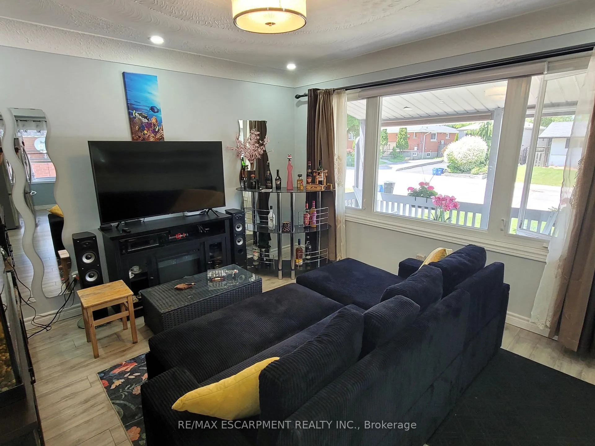 Photo 13 of 239 West 18TH Street, Hamilton, Buchanan — HOMEH