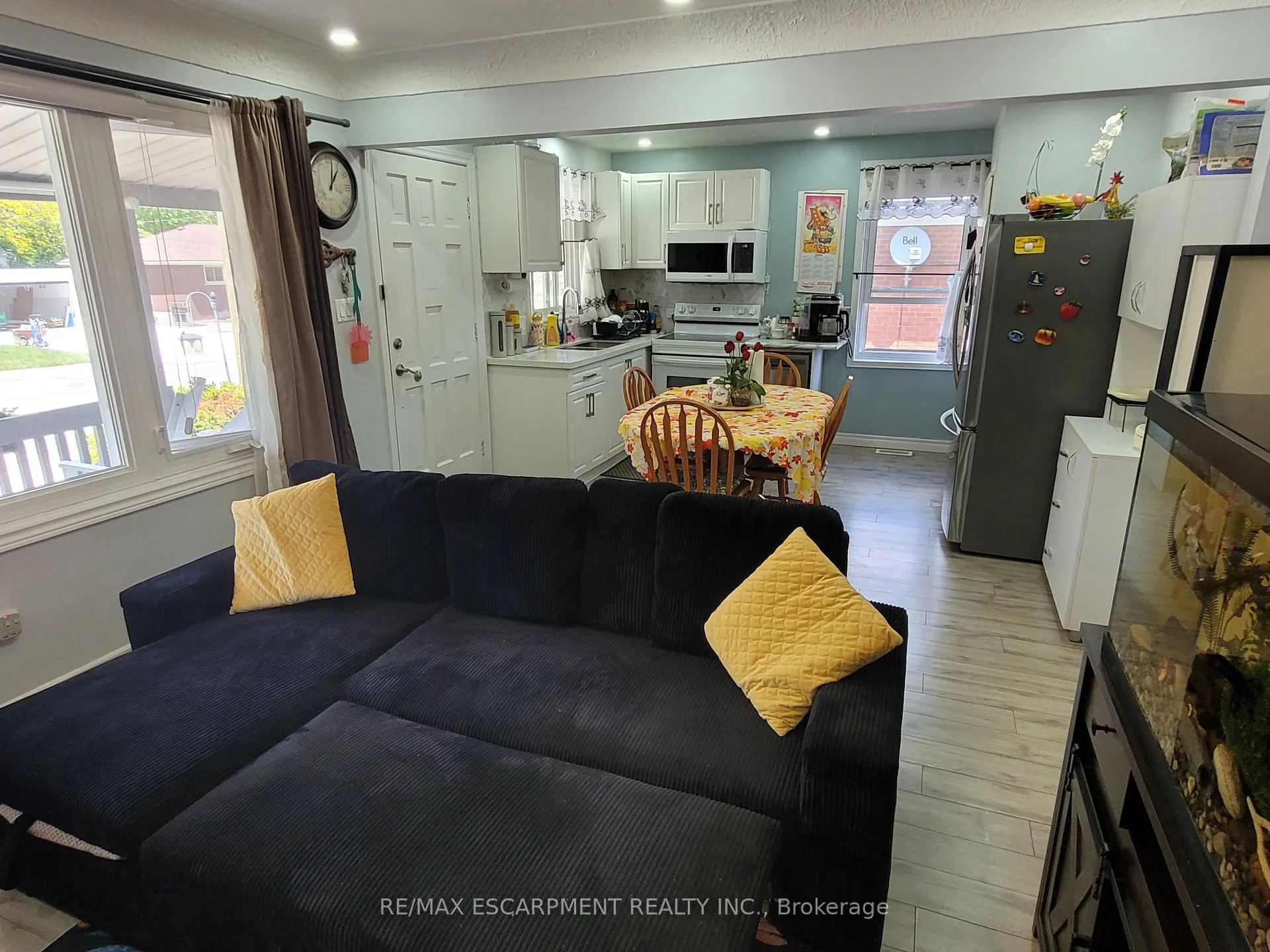 Photo 14 of 239 West 18TH Street, Hamilton, Buchanan — HOMEH