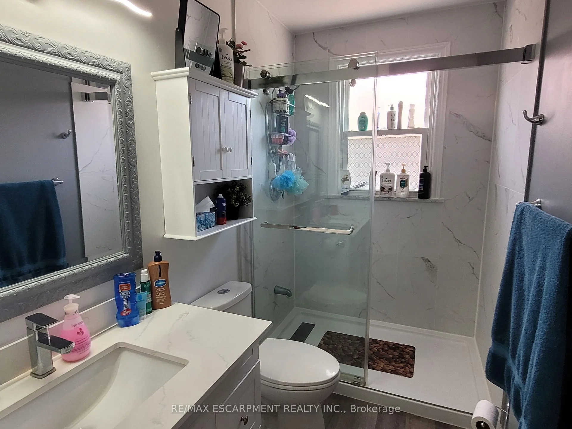 Photo 18 of 239 West 18TH Street, Hamilton, Buchanan — HOMEH