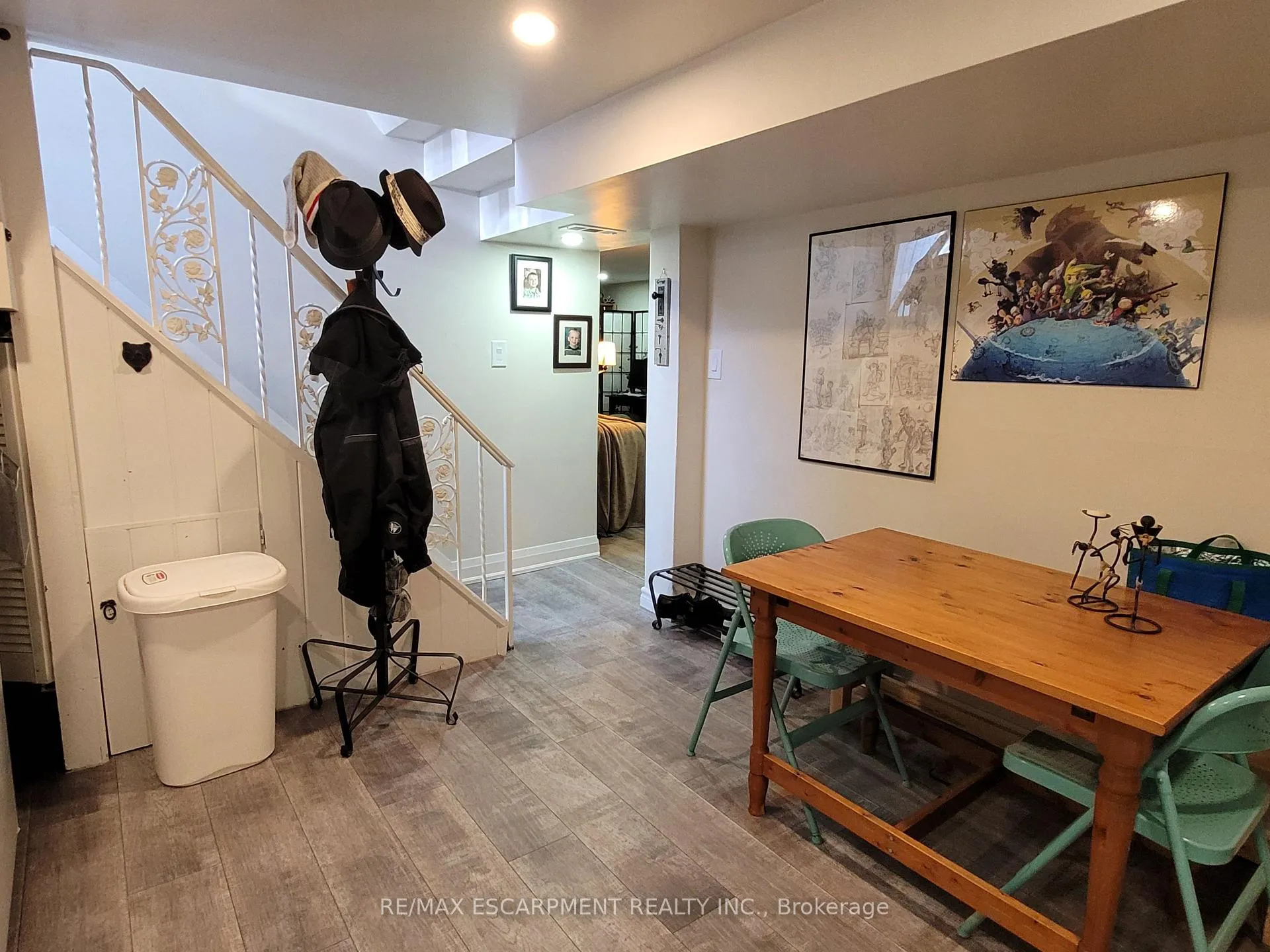 Photo 23 of 239 West 18TH Street, Hamilton, Buchanan — HOMEH