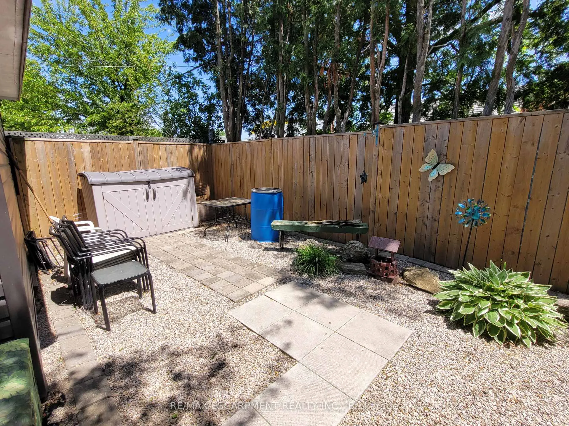 Photo 33 of 239 West 18TH Street, Hamilton, Buchanan — HOMEH