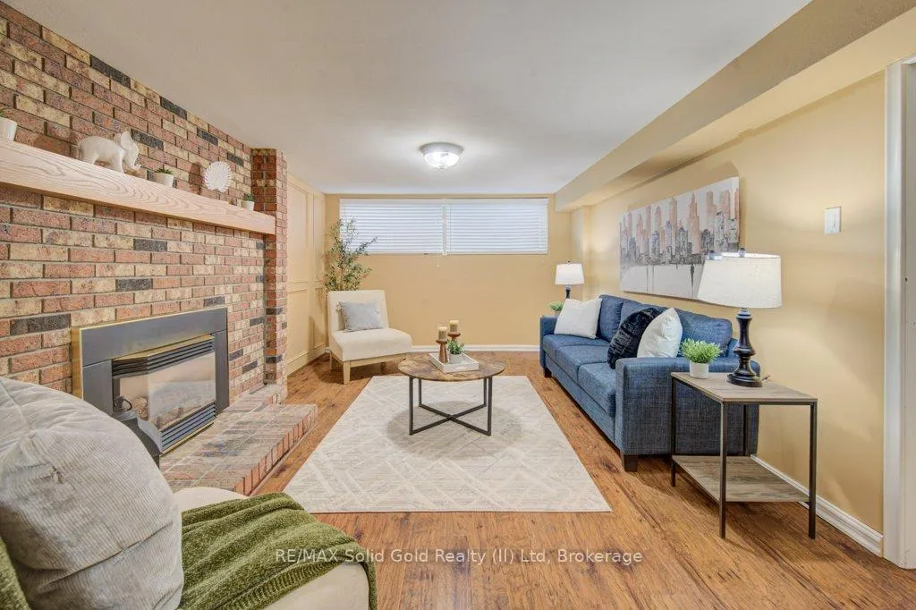 Photo 16 of 682 Glen Forrest Boulevard, Waterloo — HOMEH