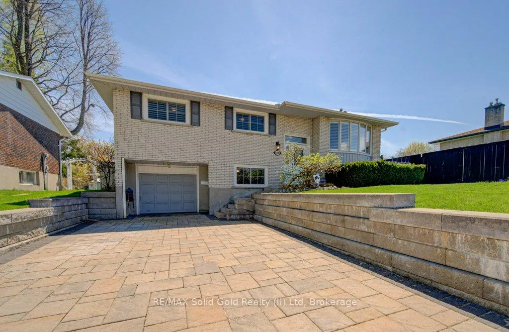 Photo 32 of 682 Glen Forrest Boulevard, Waterloo — HOMEH