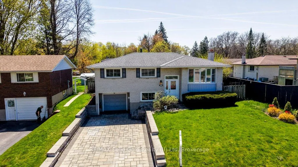 Photo 33 of 682 Glen Forrest Boulevard, Waterloo — HOMEH