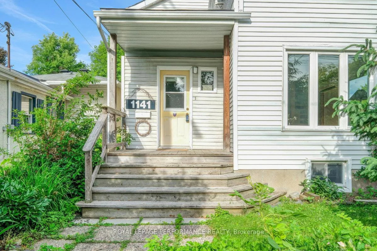 Photo 2 of 1141 North River Road, Ottawa, Overbrook — HOMEH