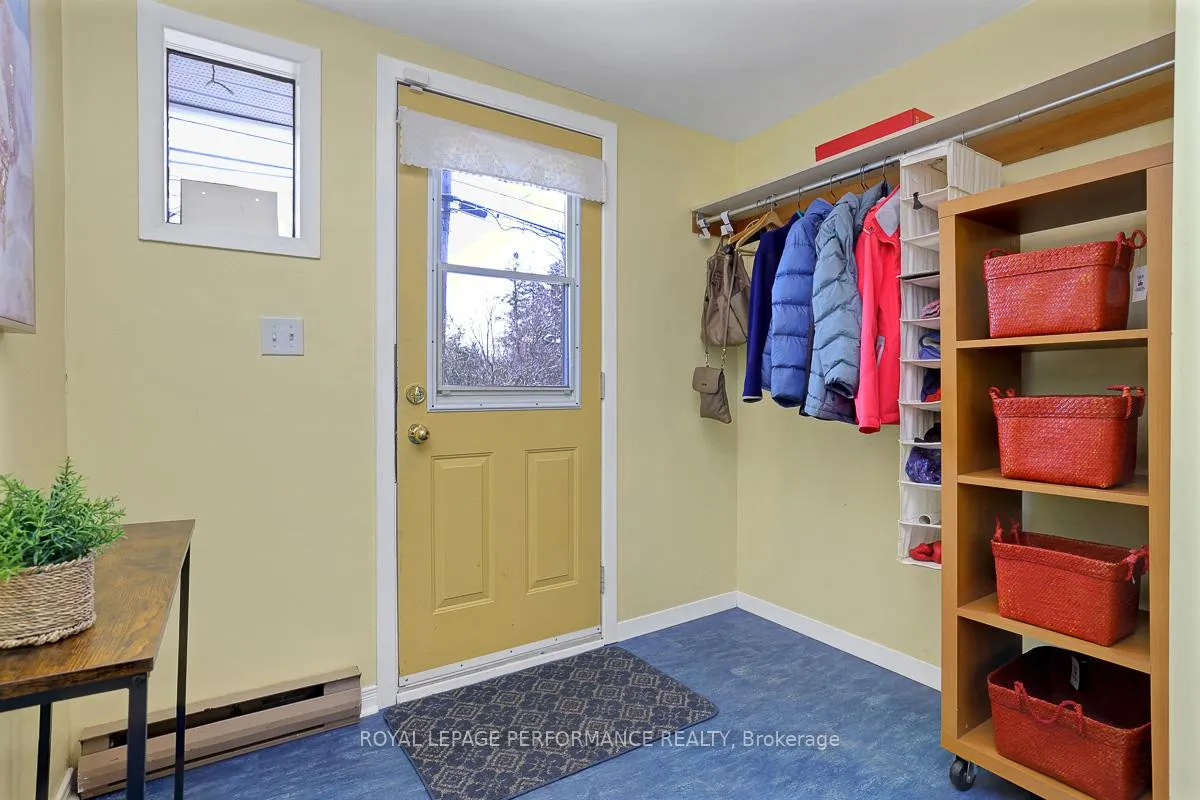 Photo 4 of 1141 North River Road, Ottawa, Overbrook — HOMEH
