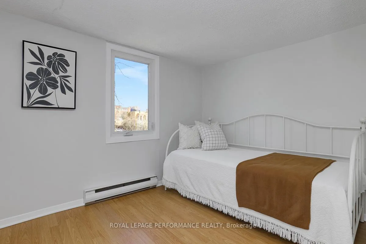 Photo 26 of 1141 North River Road, Ottawa, Overbrook — HOMEH