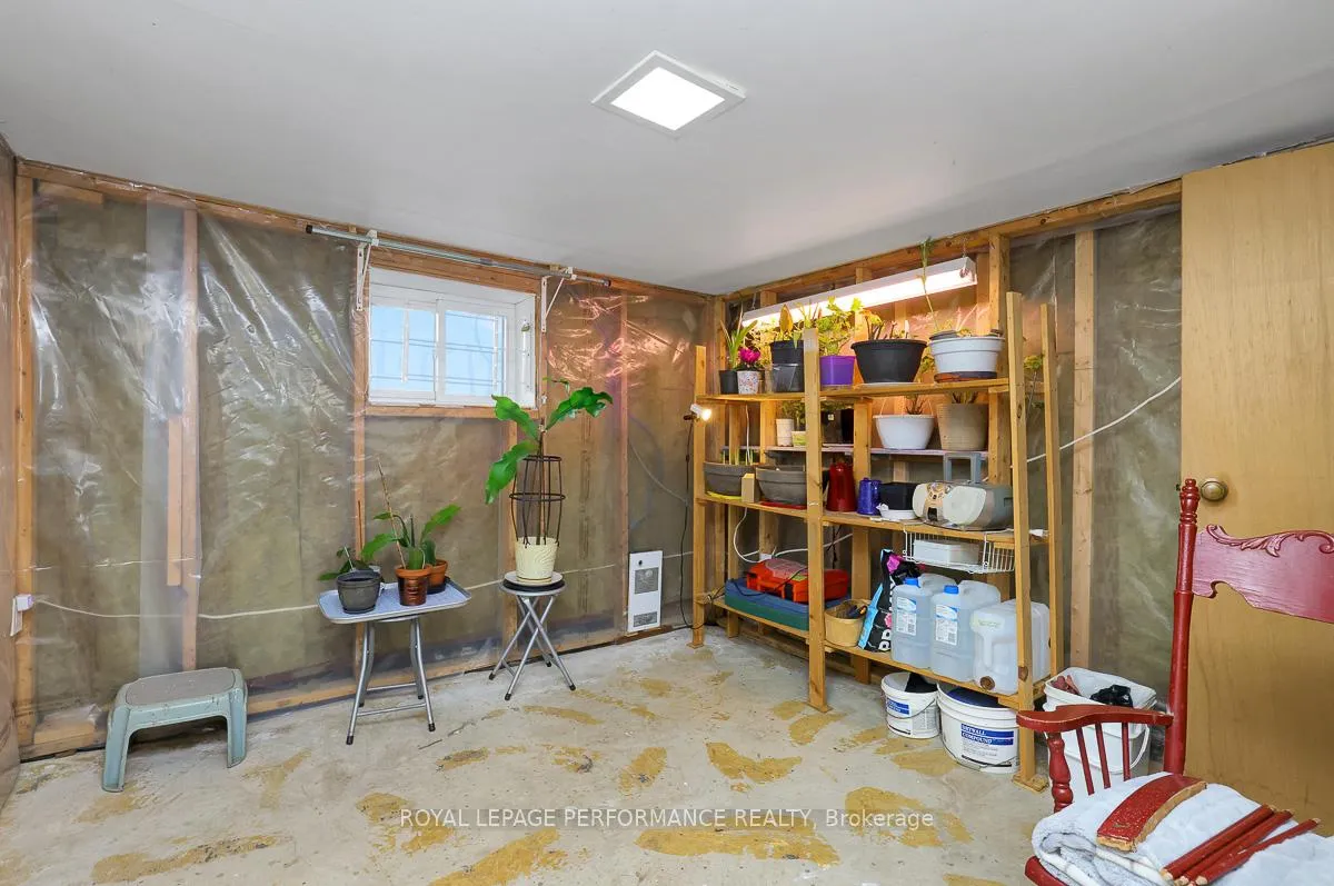 Photo 33 of 1141 North River Road, Ottawa, Overbrook — HOMEH