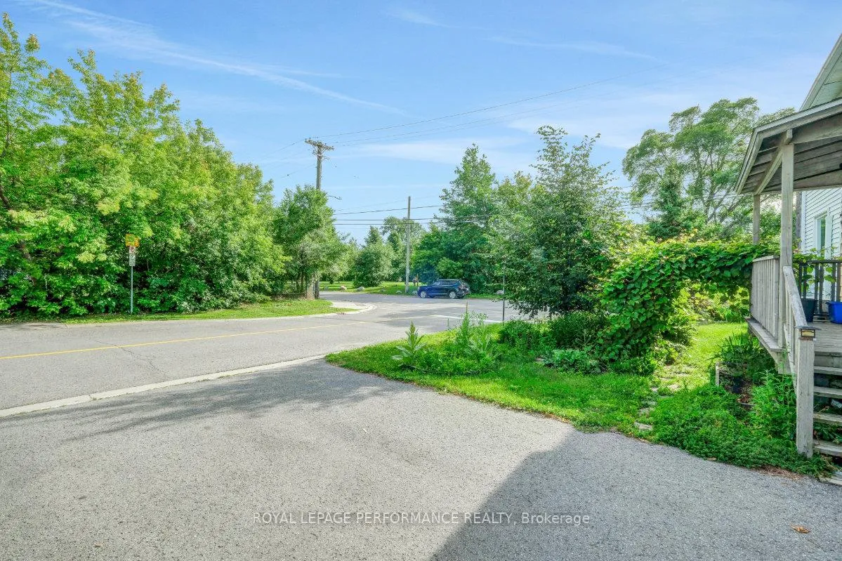 Photo 38 of 1141 North River Road, Ottawa, Overbrook — HOMEH