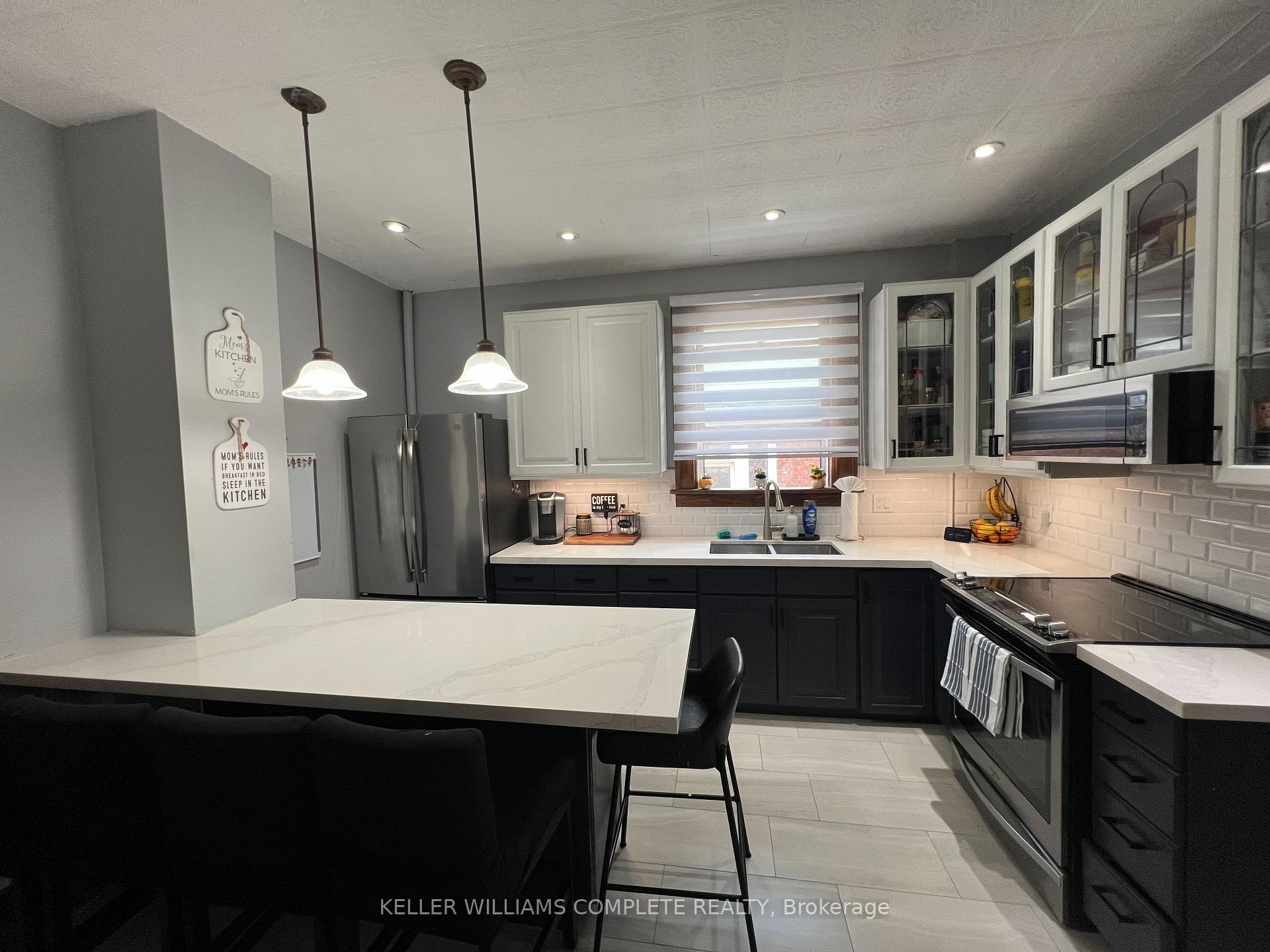 Photo 9 of 5285 Stuart Avenue, Niagara Falls, Cherrywood — HOMEH