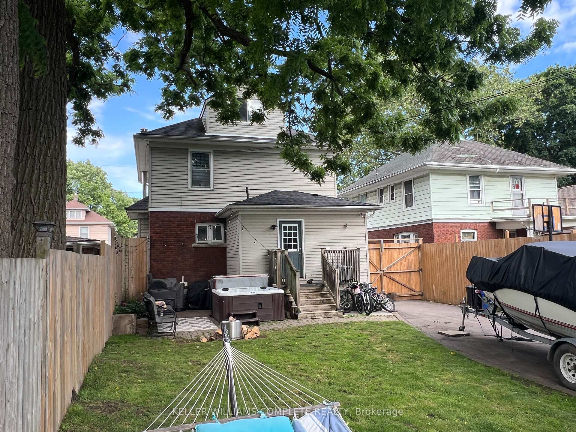 Photo 10 of 5285 Stuart Avenue, Niagara Falls, Cherrywood — HOMEH