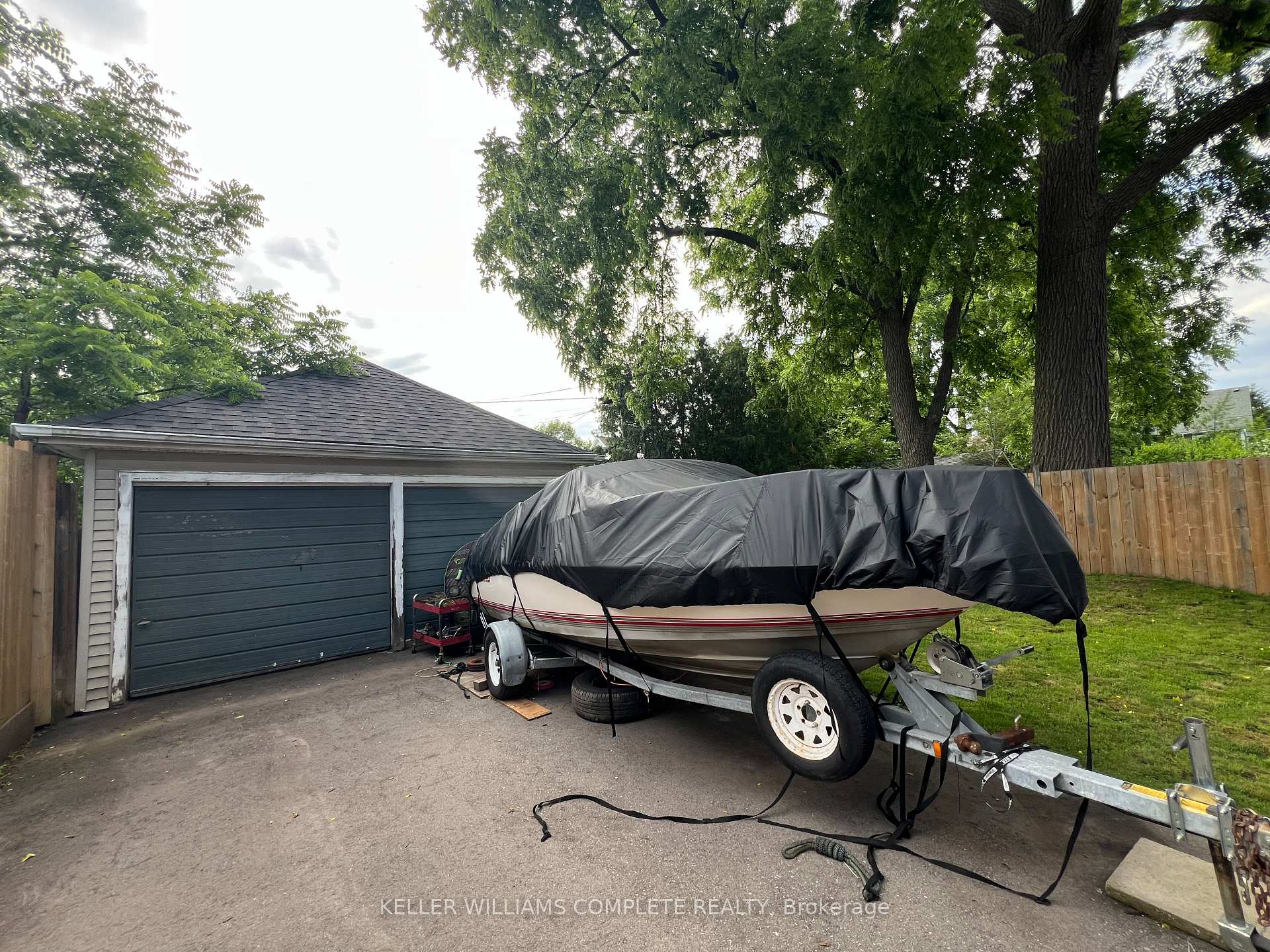 Photo 11 of 5285 Stuart Avenue, Niagara Falls, Cherrywood — HOMEH