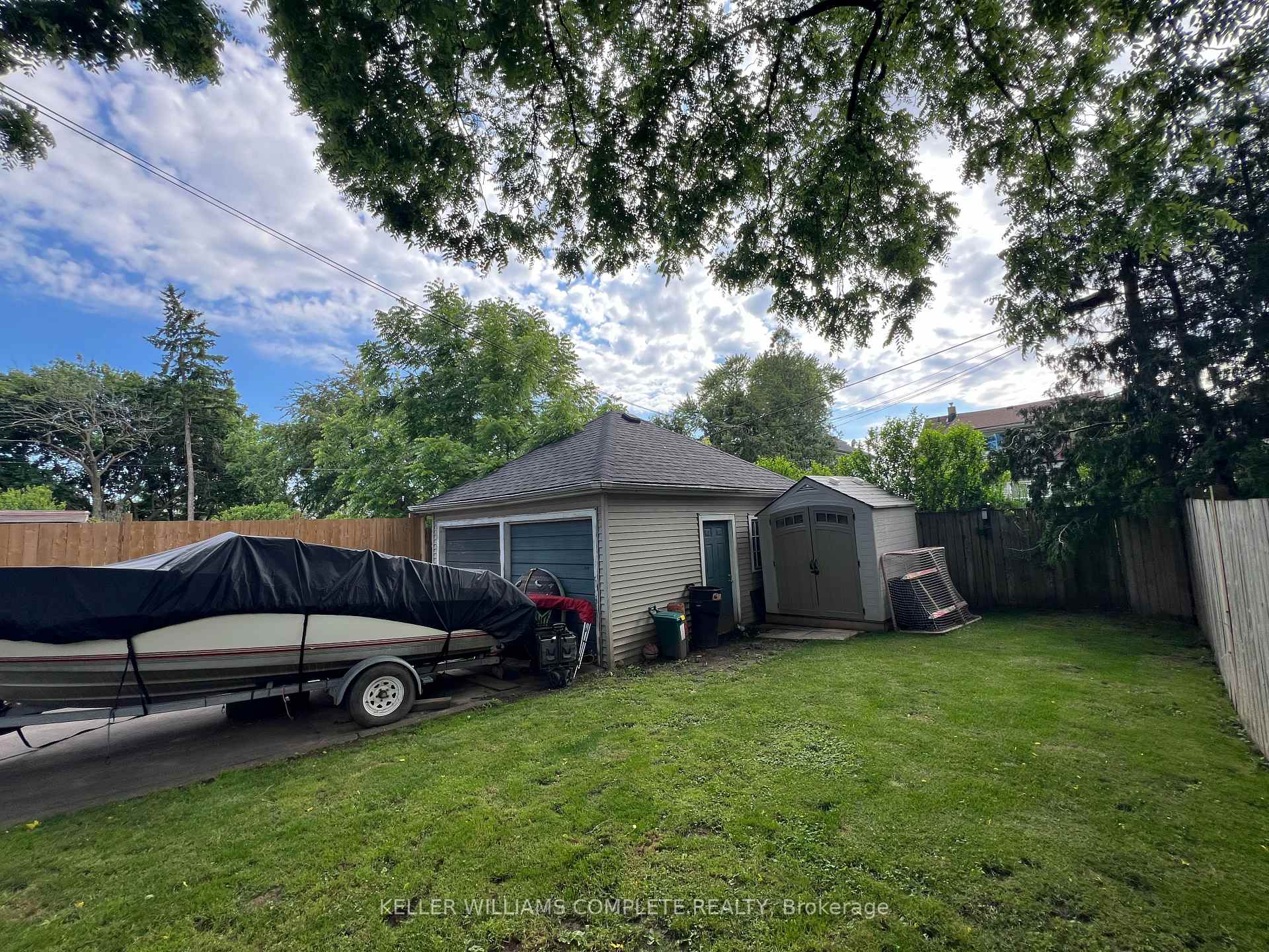 Photo 13 of 5285 Stuart Avenue, Niagara Falls, Cherrywood — HOMEH