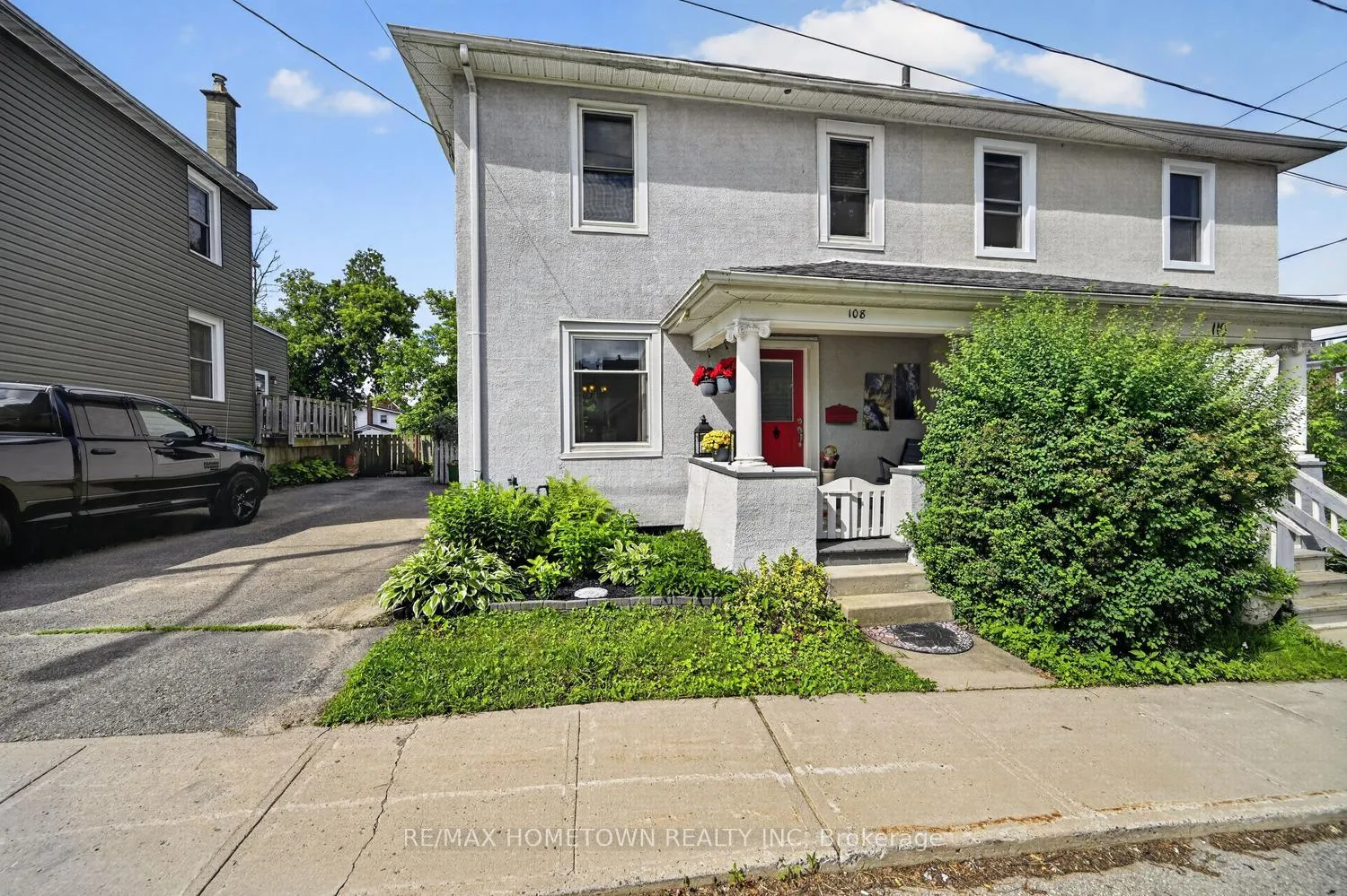 Photo 2 of 108 Bethune Street, Brockville, Brockville — HOMEH