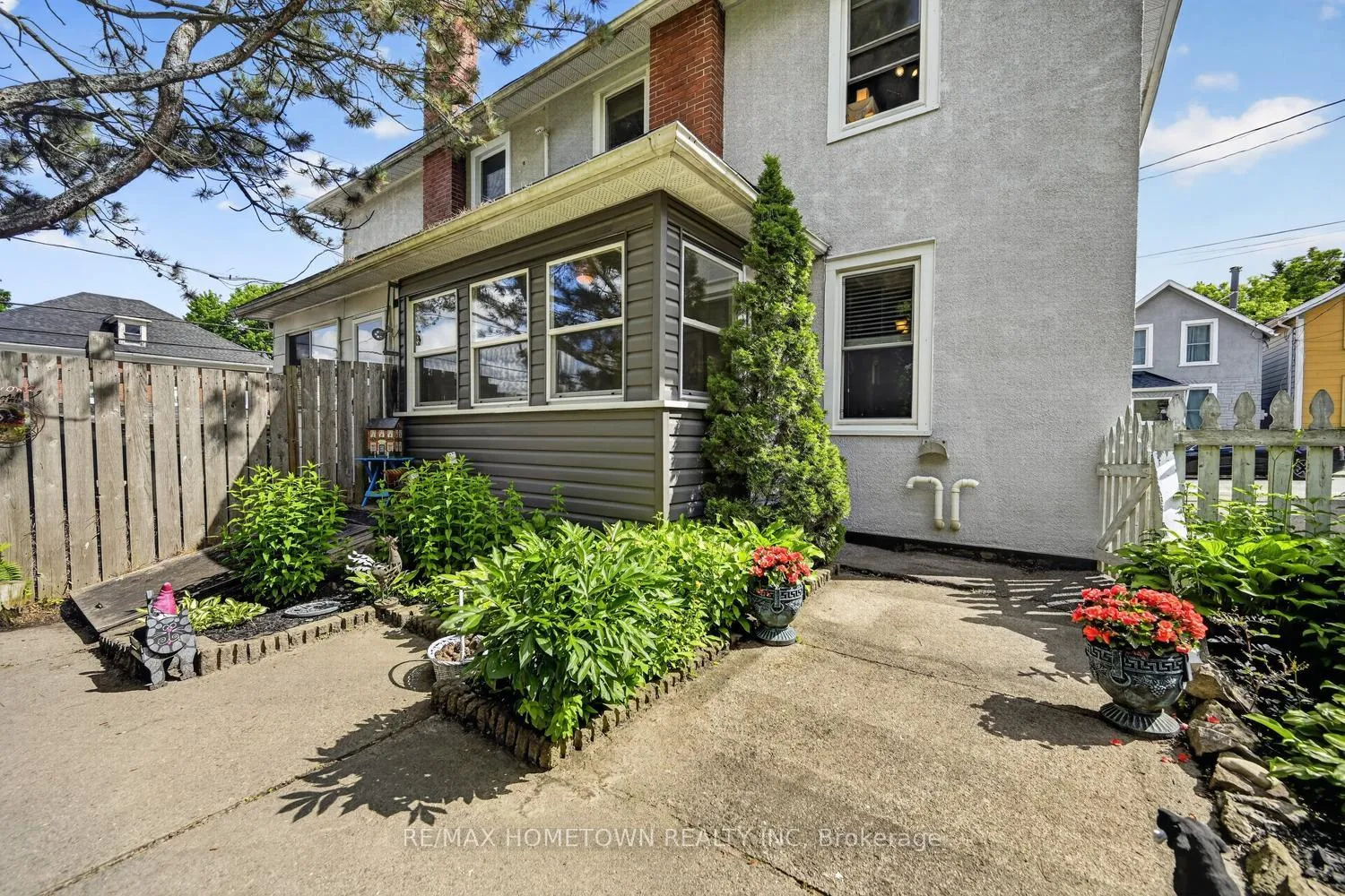 Photo 25 of 108 Bethune Street, Brockville, Brockville — HOMEH
