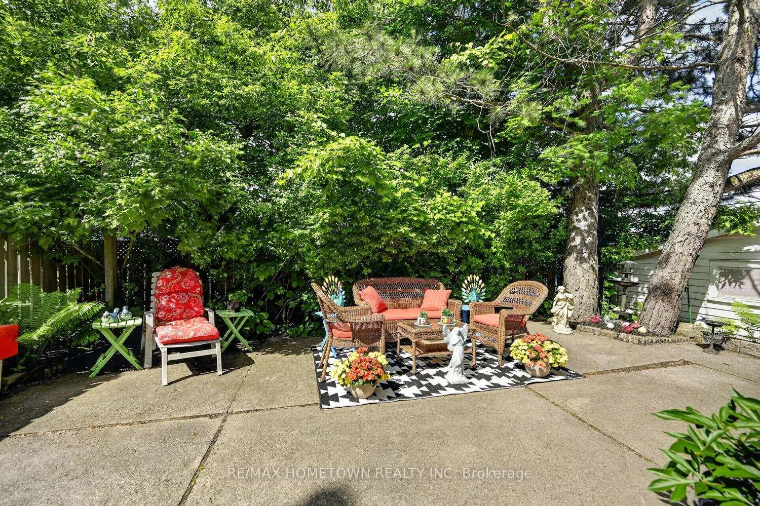Photo 27 of 108 Bethune Street, Brockville, Brockville — HOMEH