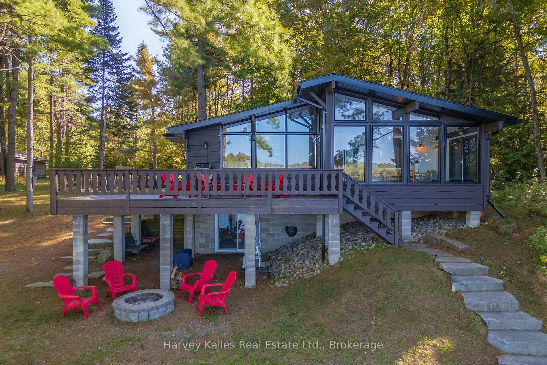 Photo 4 of 1003 Hollow Road, Algonquin Highlands, Sherborne — HOMEH