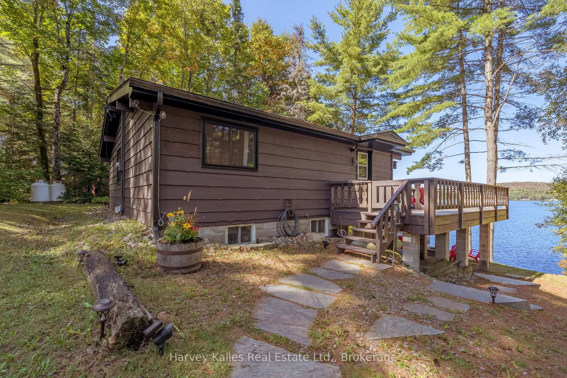Photo 5 of 1003 Hollow Road, Algonquin Highlands, Sherborne — HOMEH