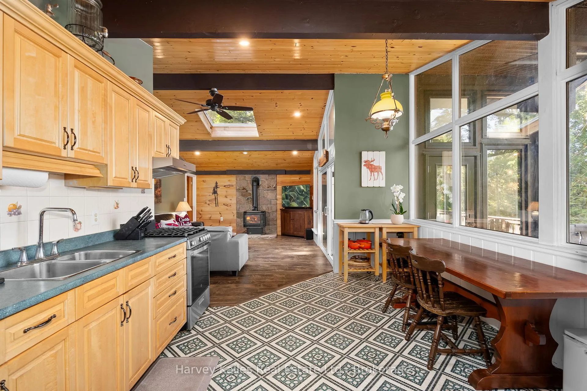 Photo 12 of 1003 Hollow Road, Algonquin Highlands, Sherborne — HOMEH