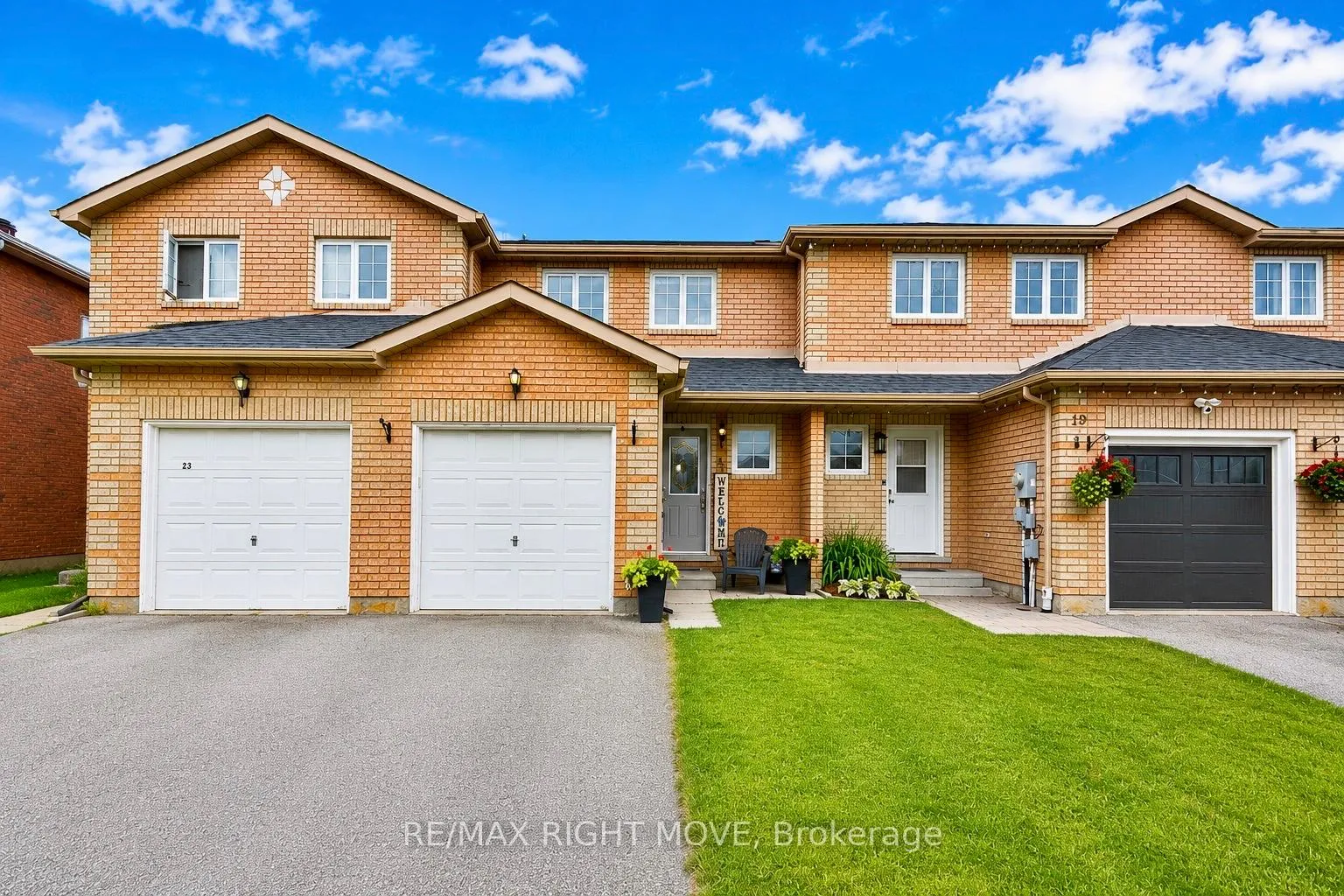 Photo 1 of 21 Michael Crescent, Barrie, East Bayfield — HOMEH