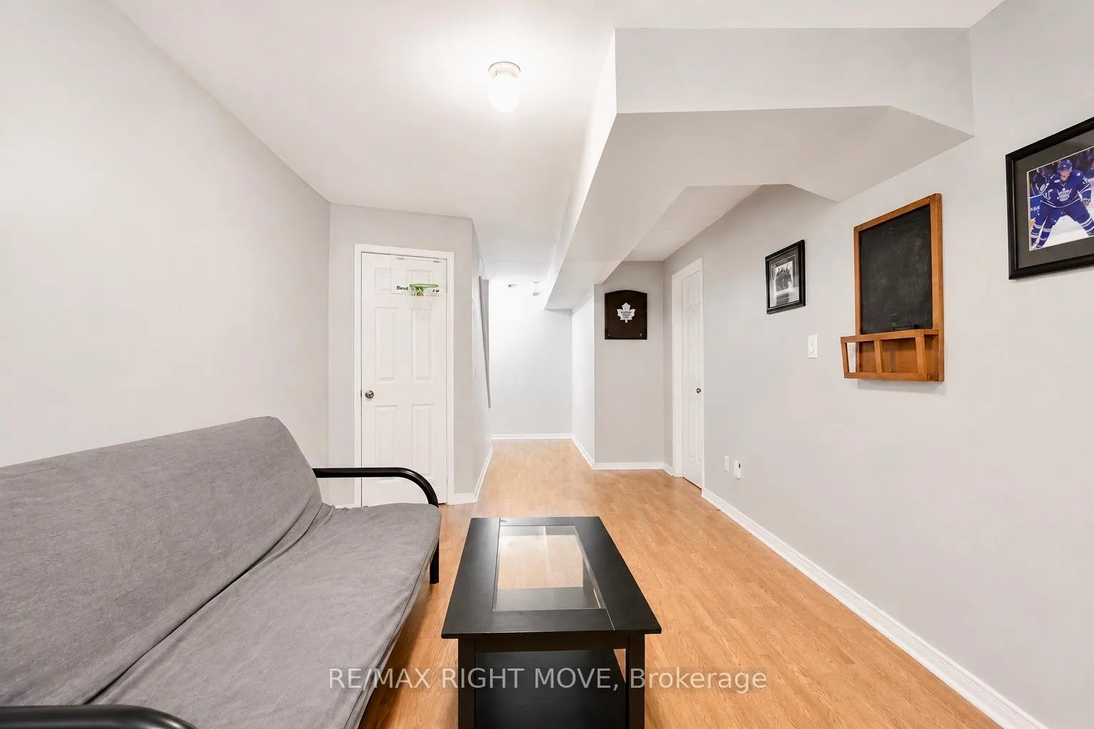 Photo 22 of 21 Michael Crescent, Barrie, East Bayfield — HOMEH