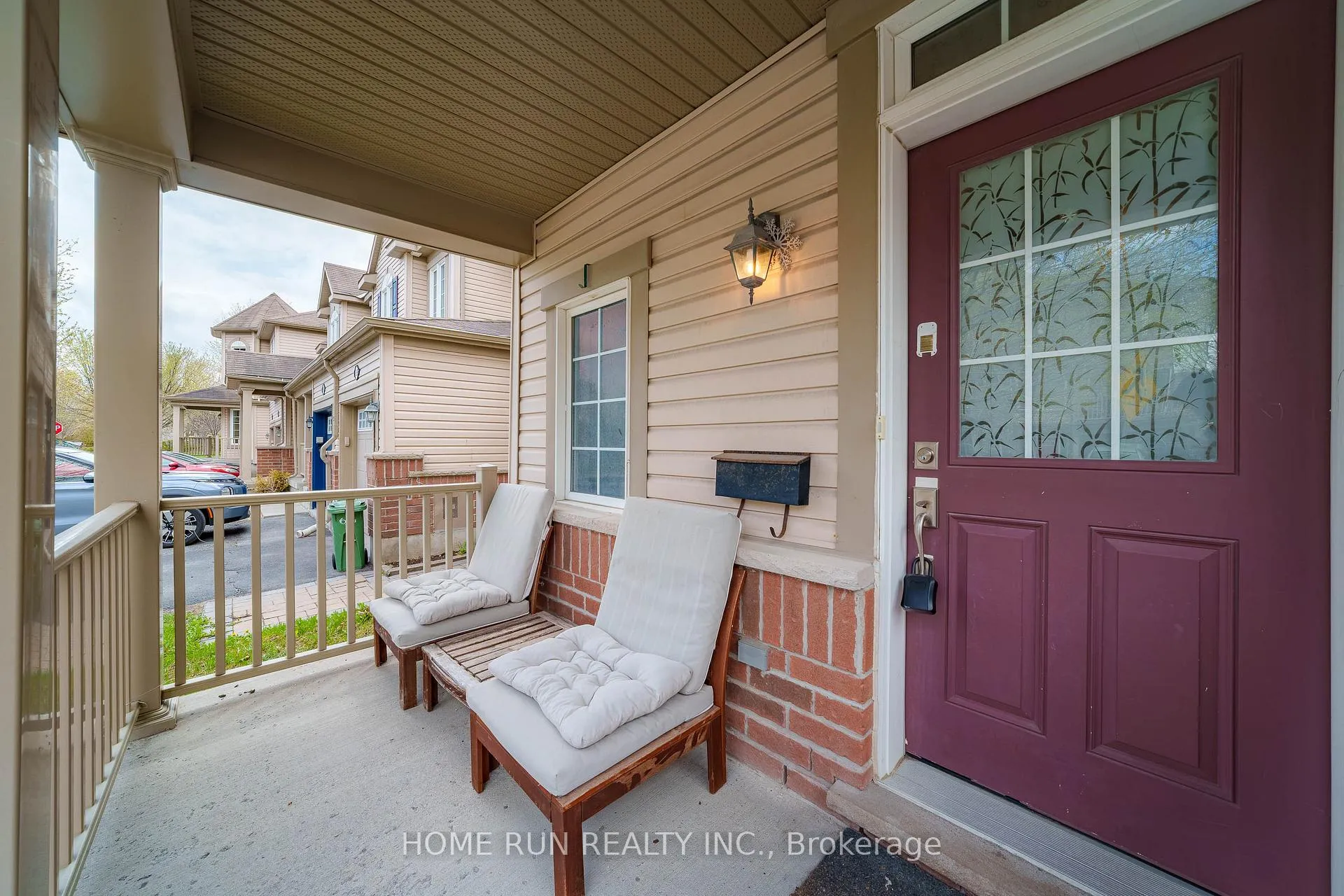 Photo 2 of 957 Messor Crescent, Ottawa, Stittsville (North) — HOMEH