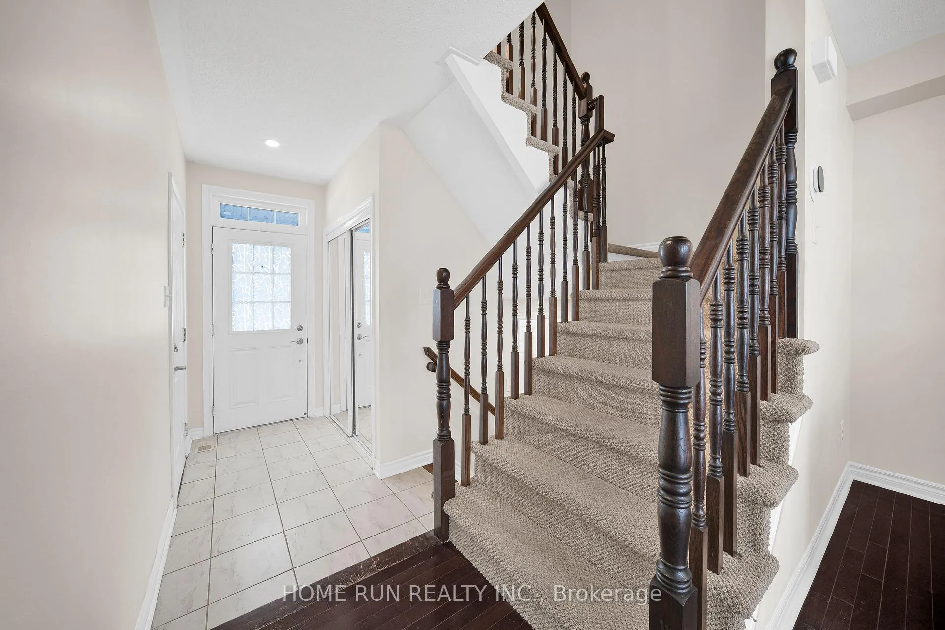 Photo 4 of 957 Messor Crescent, Ottawa, Stittsville (North) — HOMEH