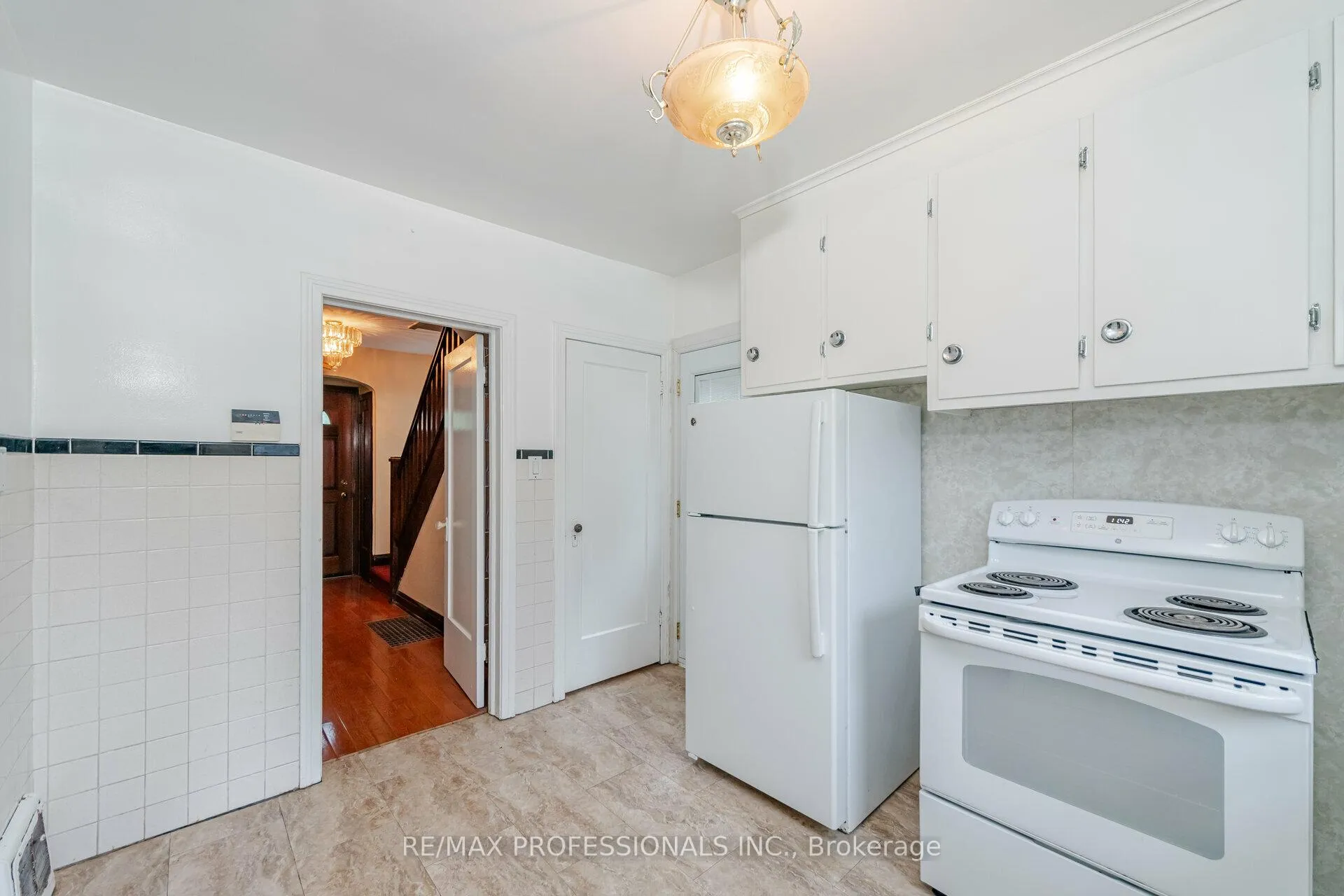 Photo 12 of 111 Keele Street, Toronto, High Park North — HOMEH