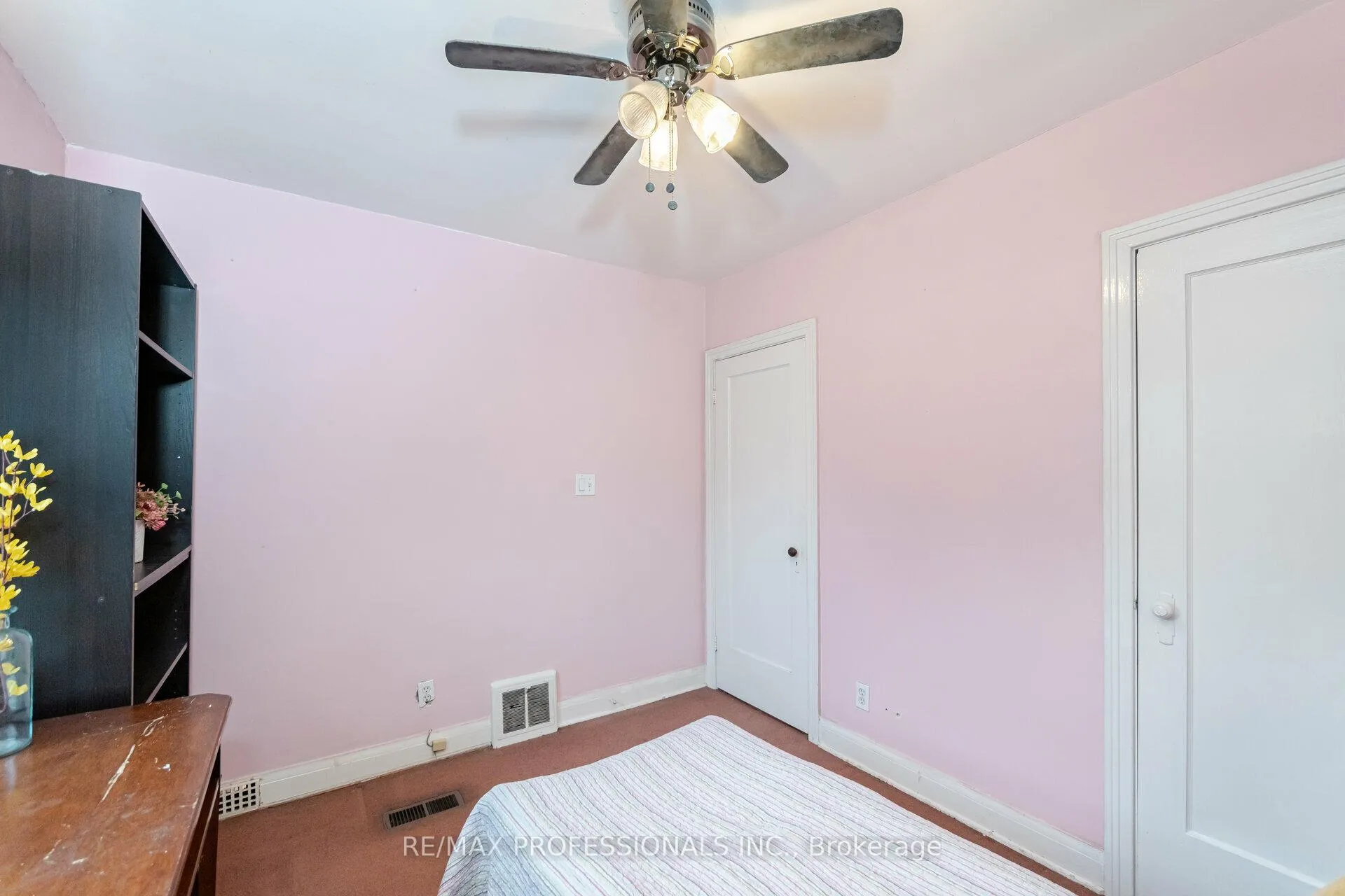 Photo 21 of 111 Keele Street, Toronto, High Park North — HOMEH