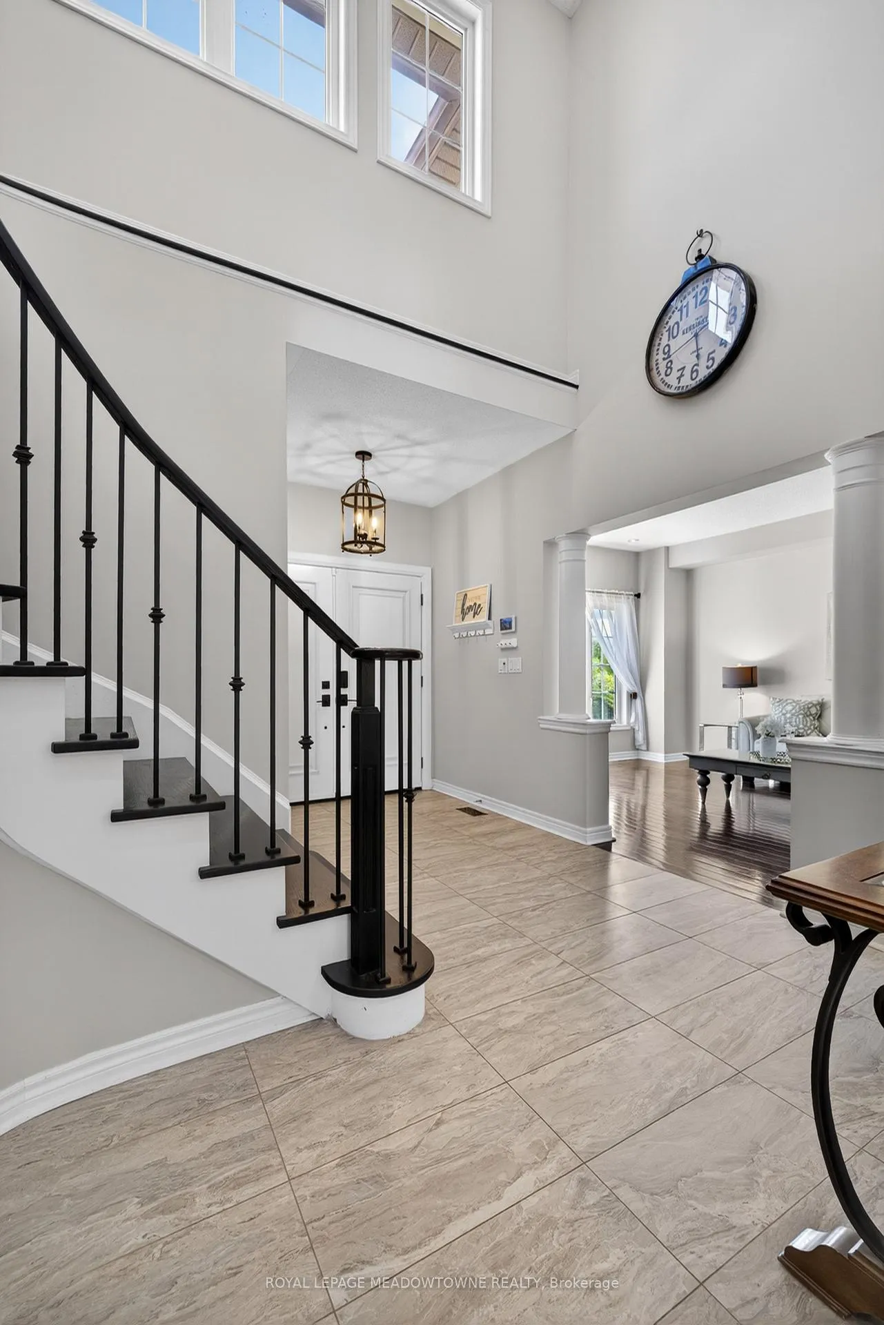 Photo 9 of 26 Callaghan Crescent, Halton Hills, Georgetown — HOMEH