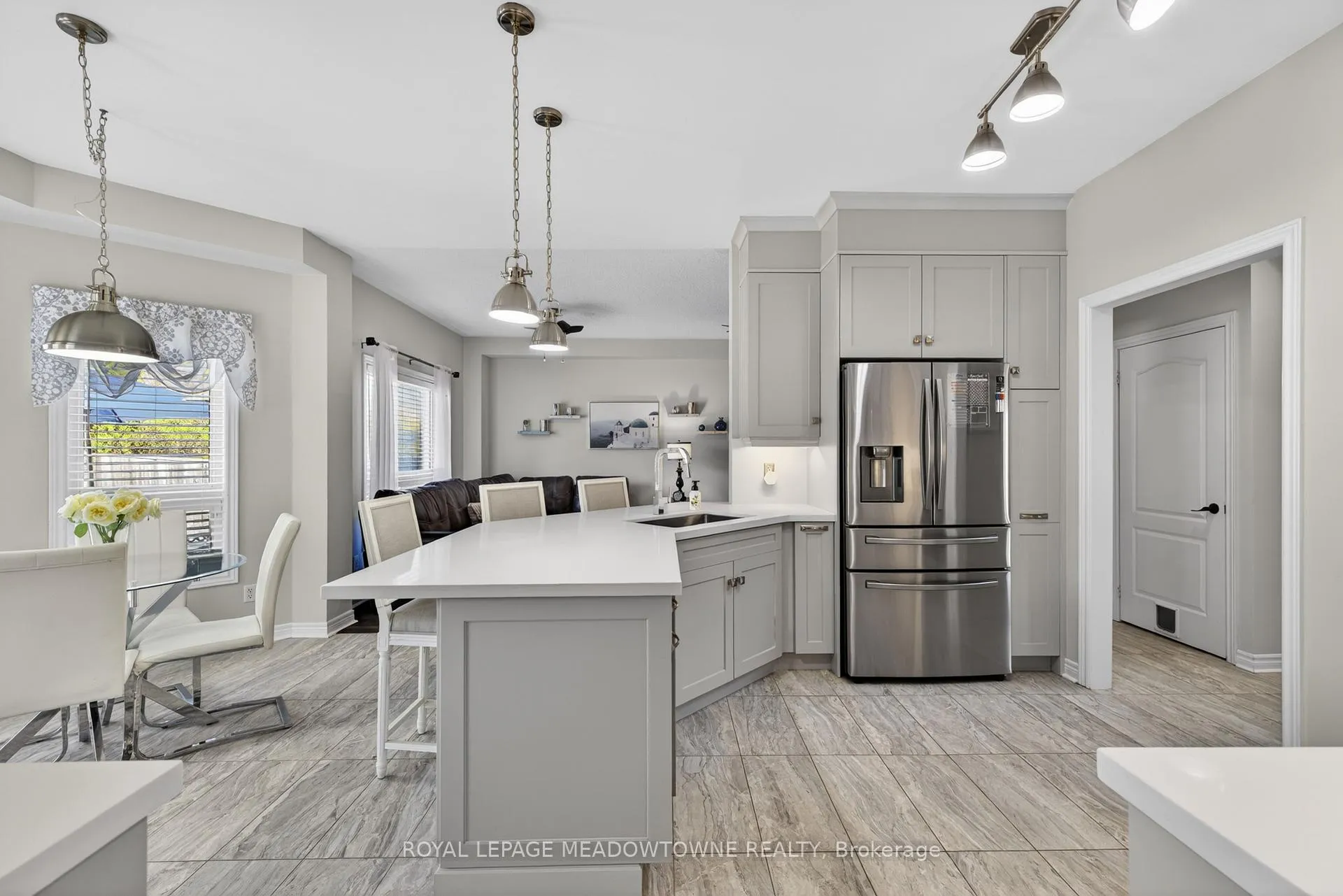 Photo 24 of 26 Callaghan Crescent, Halton Hills, Georgetown — HOMEH