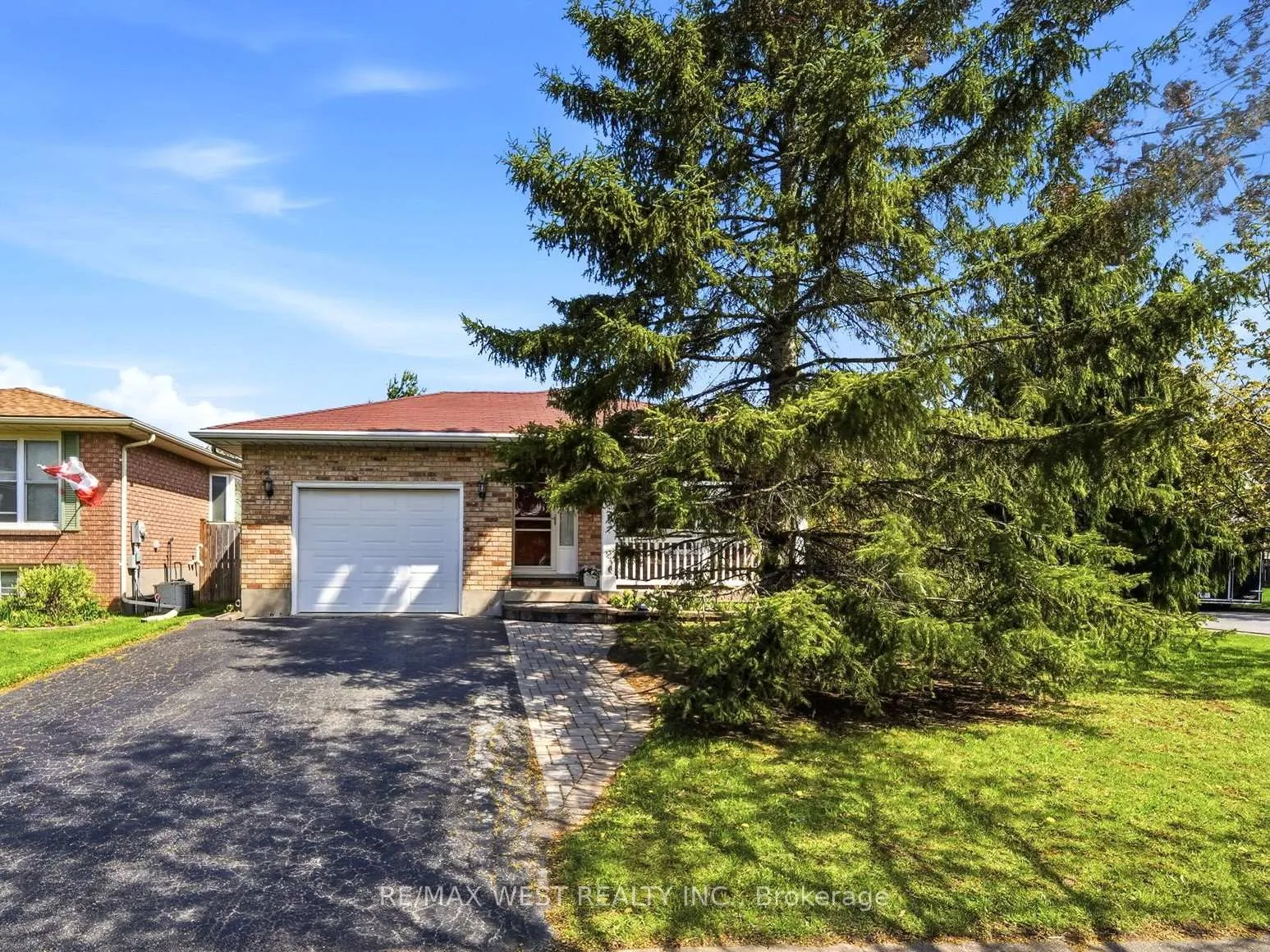 Photo 1 of 7917 Ethel Street, Niagara Falls, West Wood — HOMEH