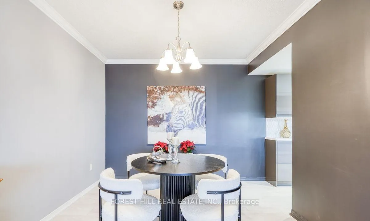 Photo 14 of Unit 704, 1818 Bayview Avenue, Toronto, Mount Pleasant East — HOMEH