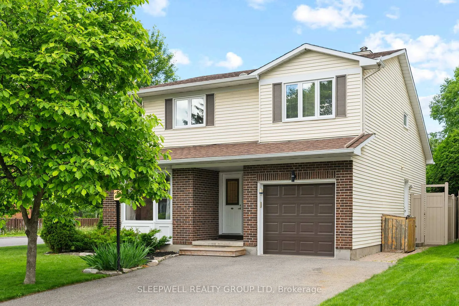Photo 1 of 66 Parsons Ridge Road, Ottawa, Kanata - Katimavik — HOMEH