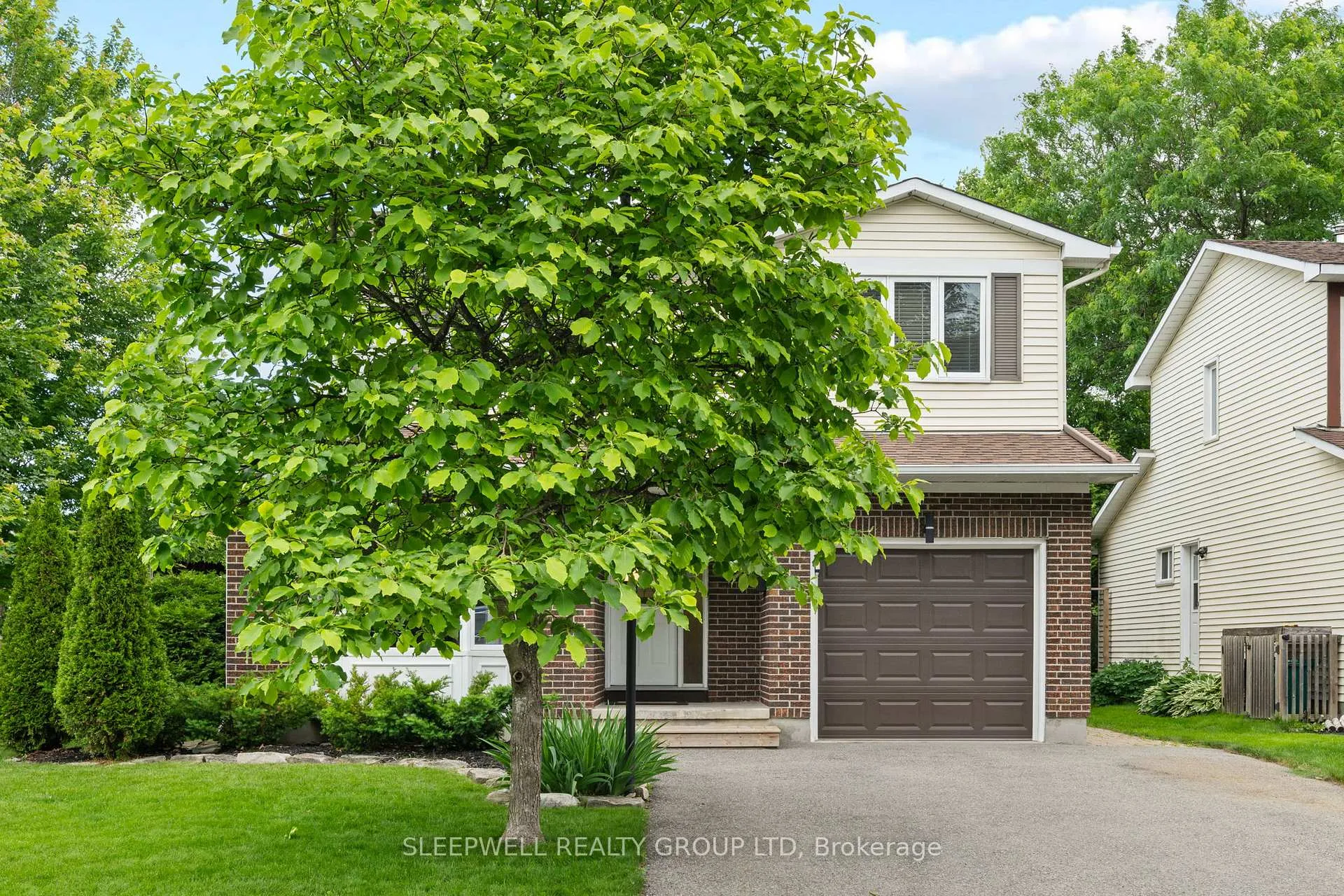 Photo 2 of 66 Parsons Ridge Road, Ottawa, Kanata - Katimavik — HOMEH